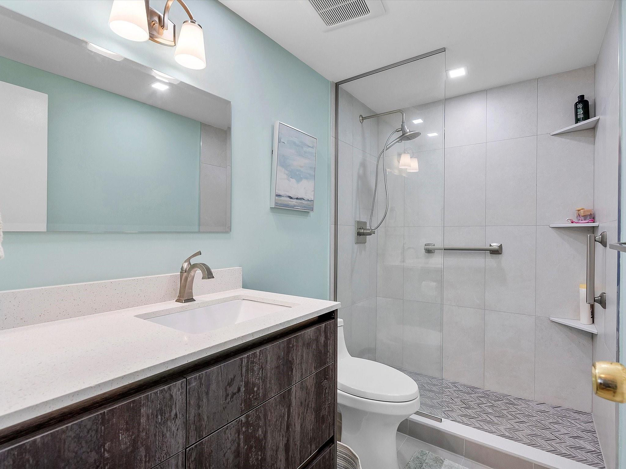 4010 Galt Ocean Drive 1707-08 Property Photo 15