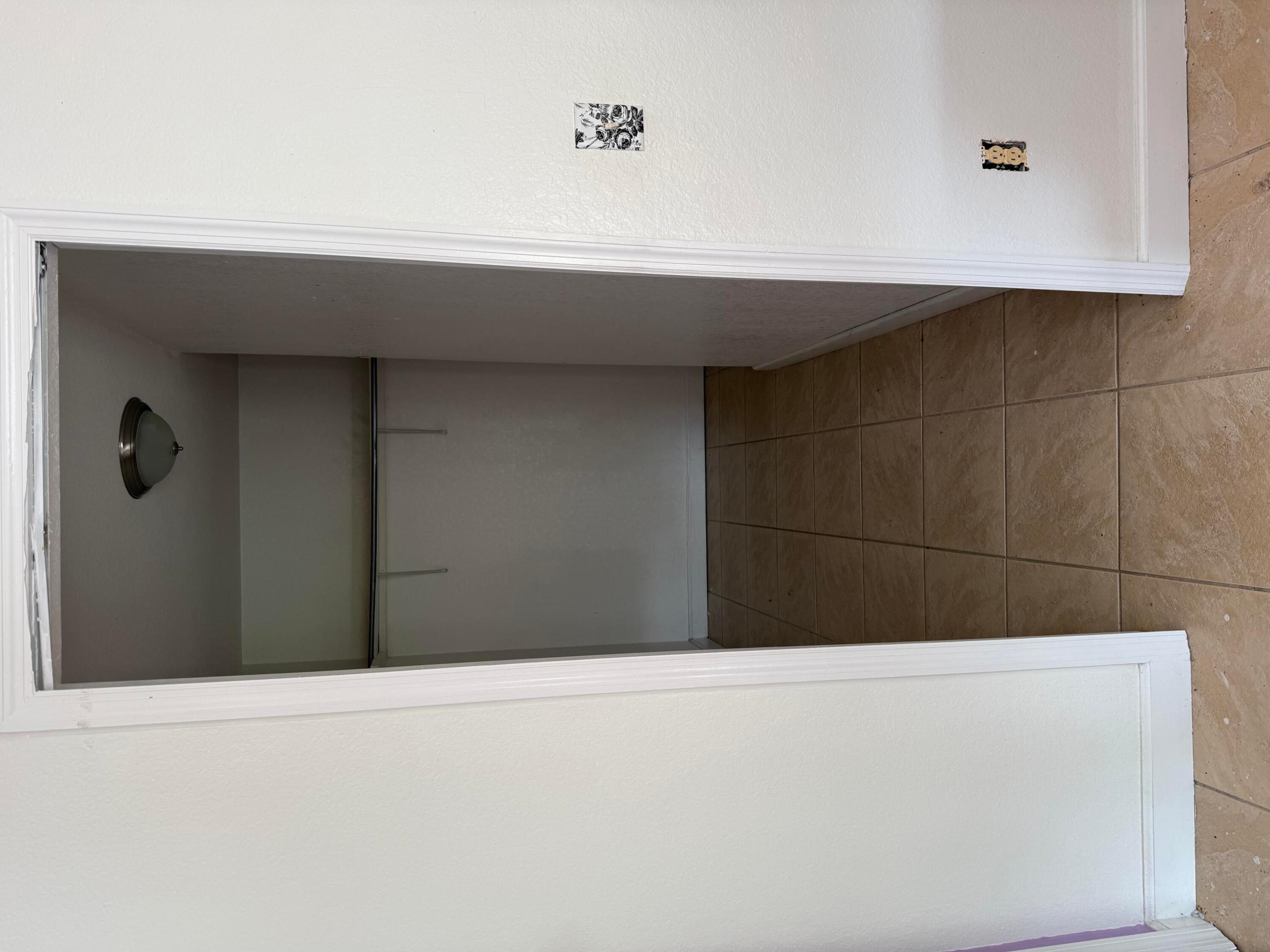 472 Avenida Del Sur Property Photo 8