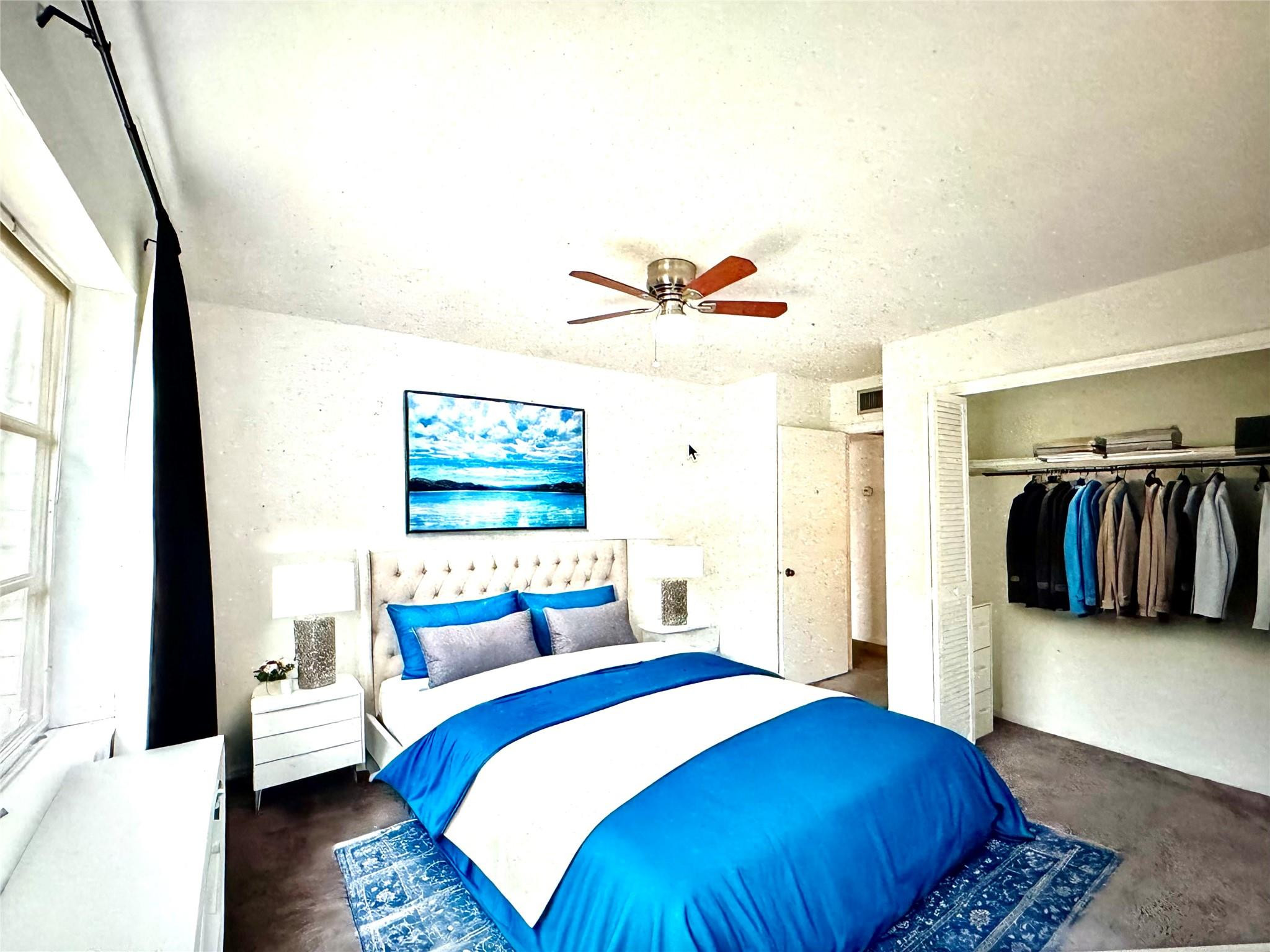 12 Ne 19th Court 204a Property Photo 3