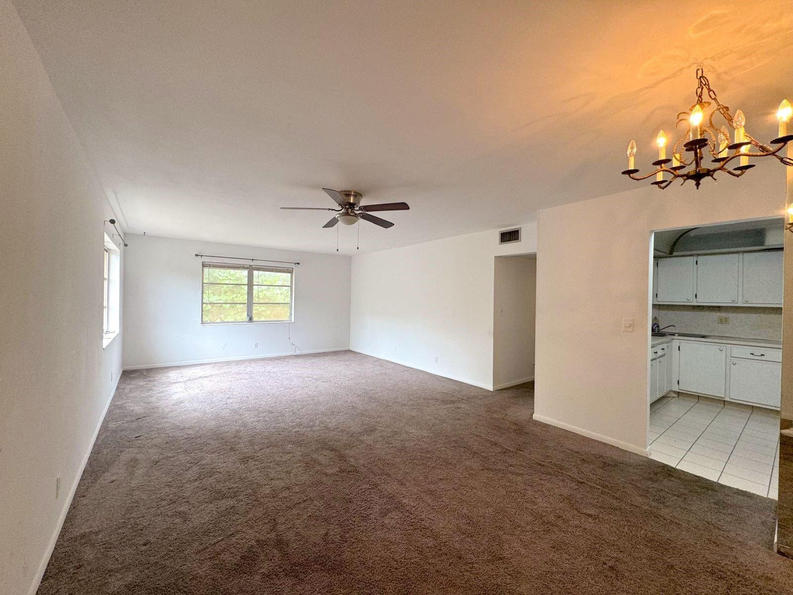 12 Ne 19th Court 204a Property Photo 13