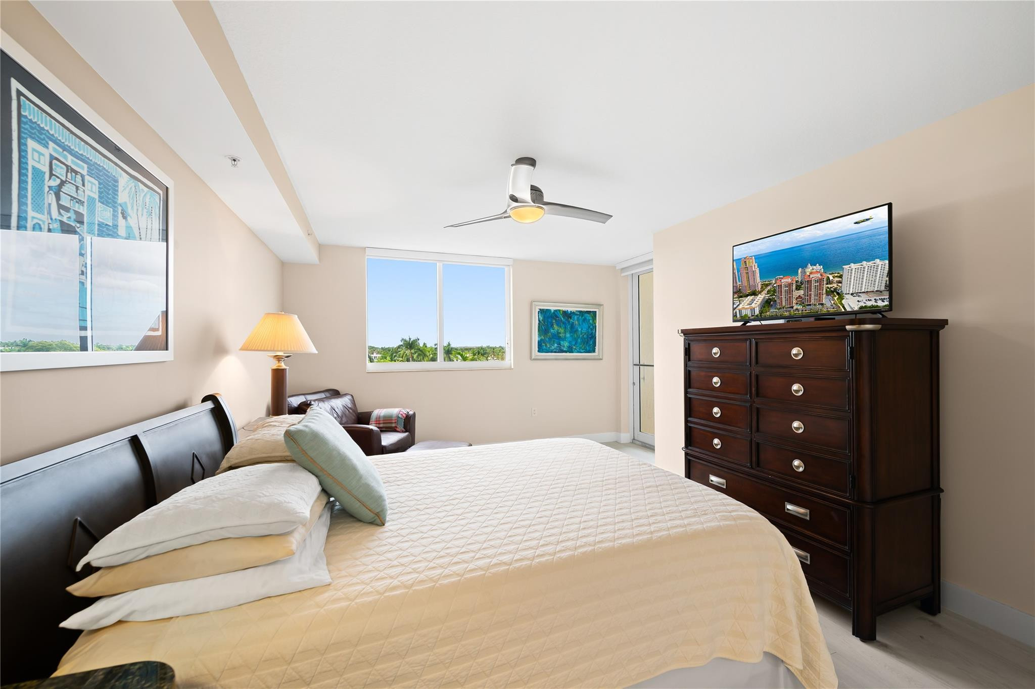 2011 N Ocean Boulevard 504 Property Photo 21