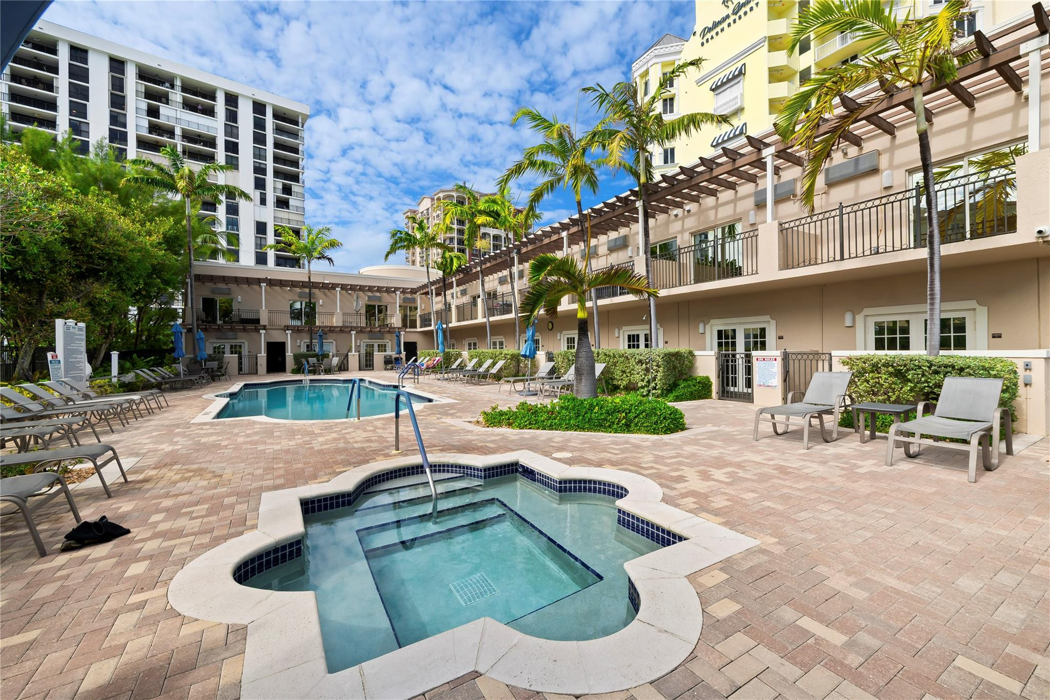 2011 N Ocean Boulevard 504 Property Photo 41