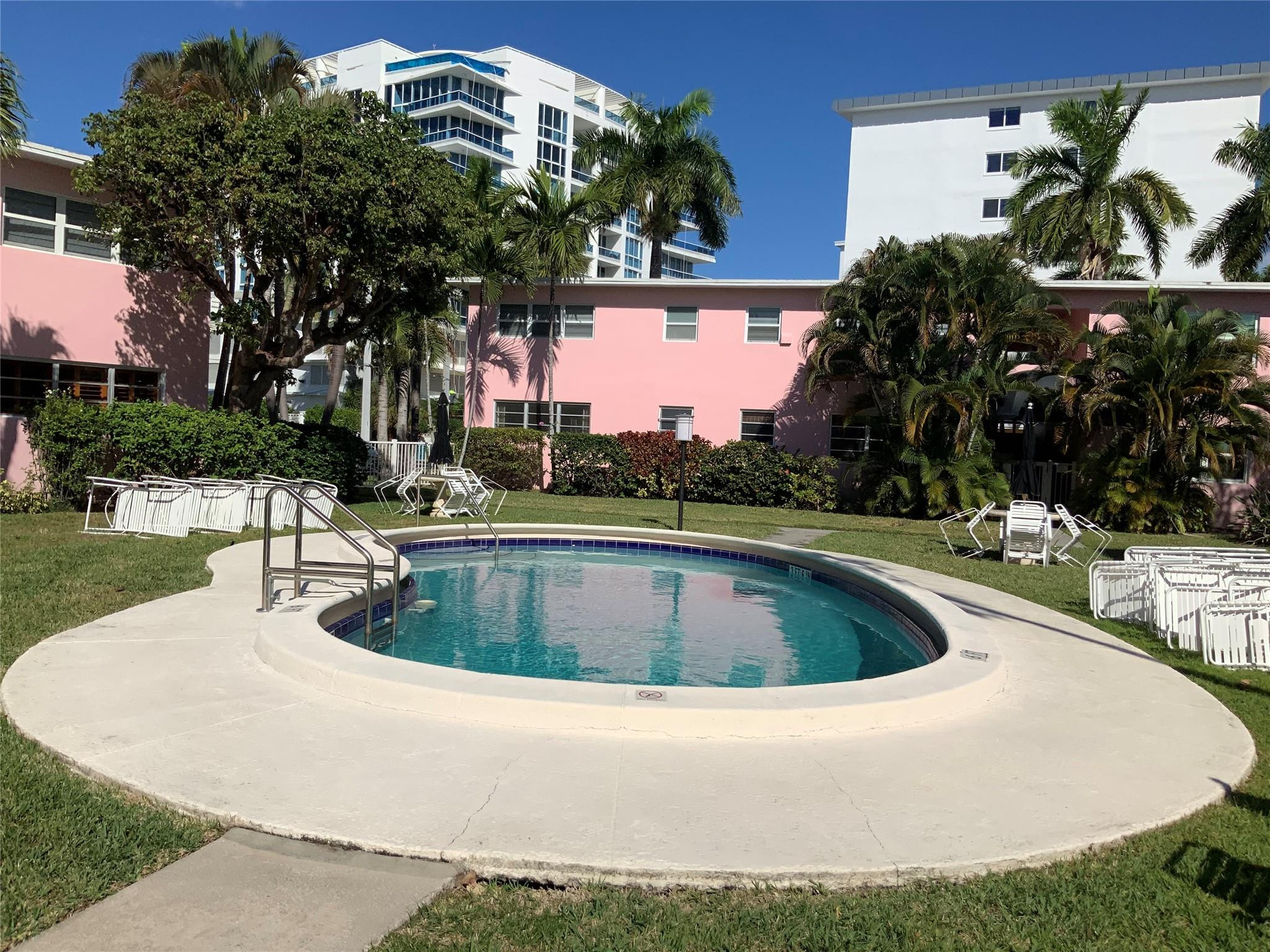 700 Bayshore Drive 13 Property Photo 1