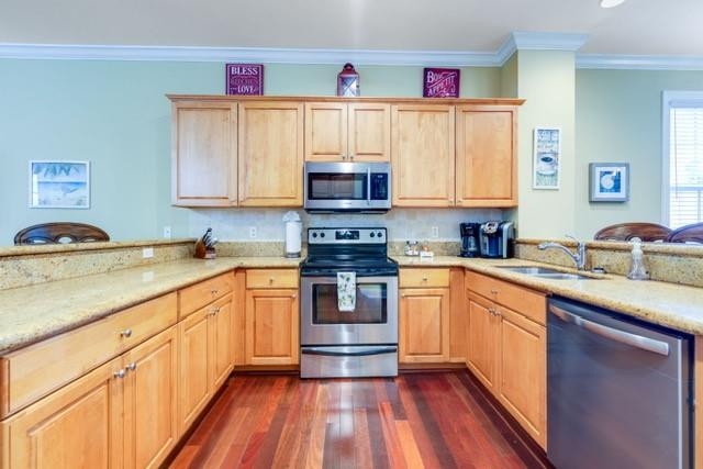 102 Anglers Way Property Photo 11