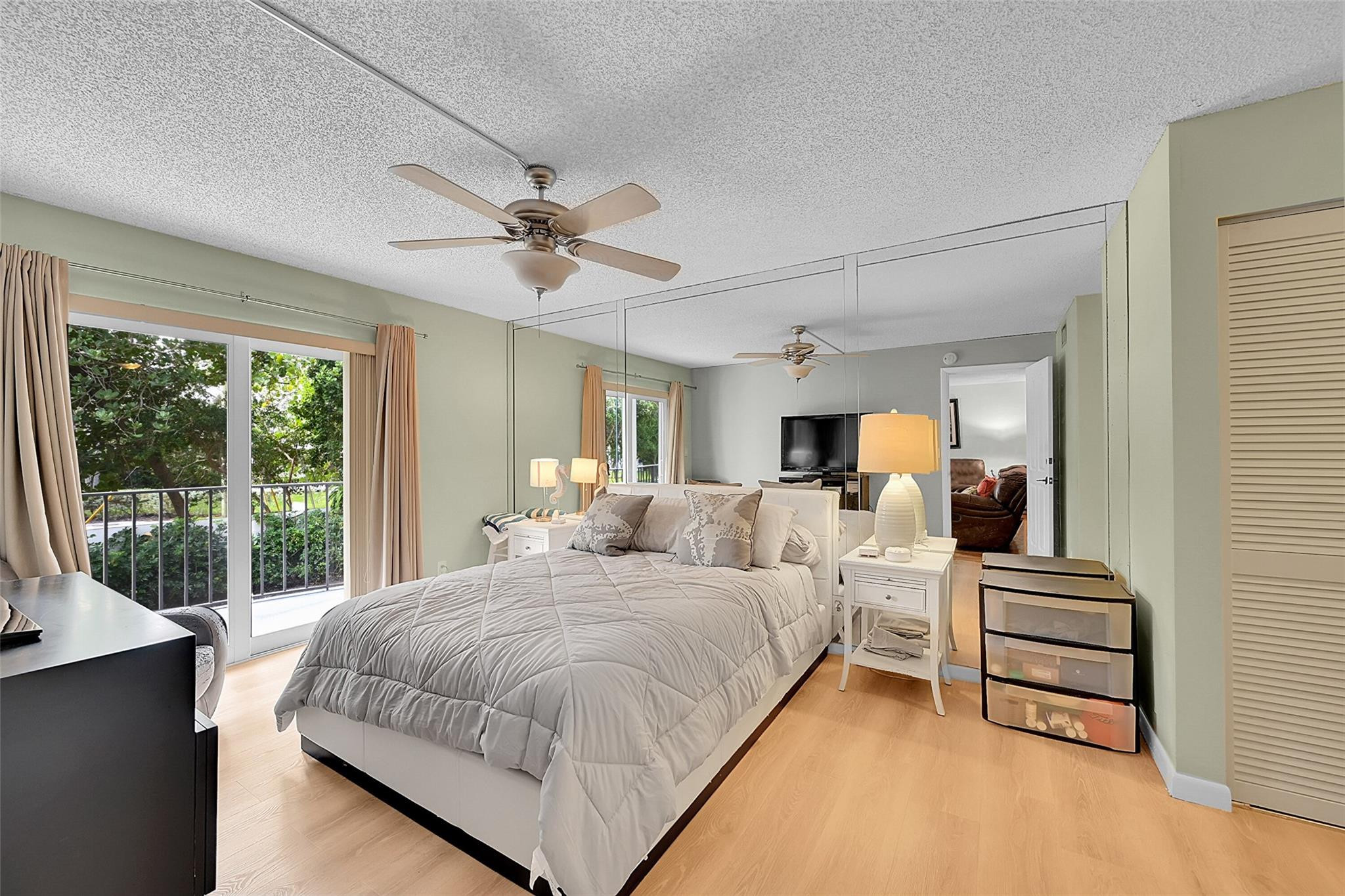 3909 N Ocean Boulevard 108 Property Photo 24