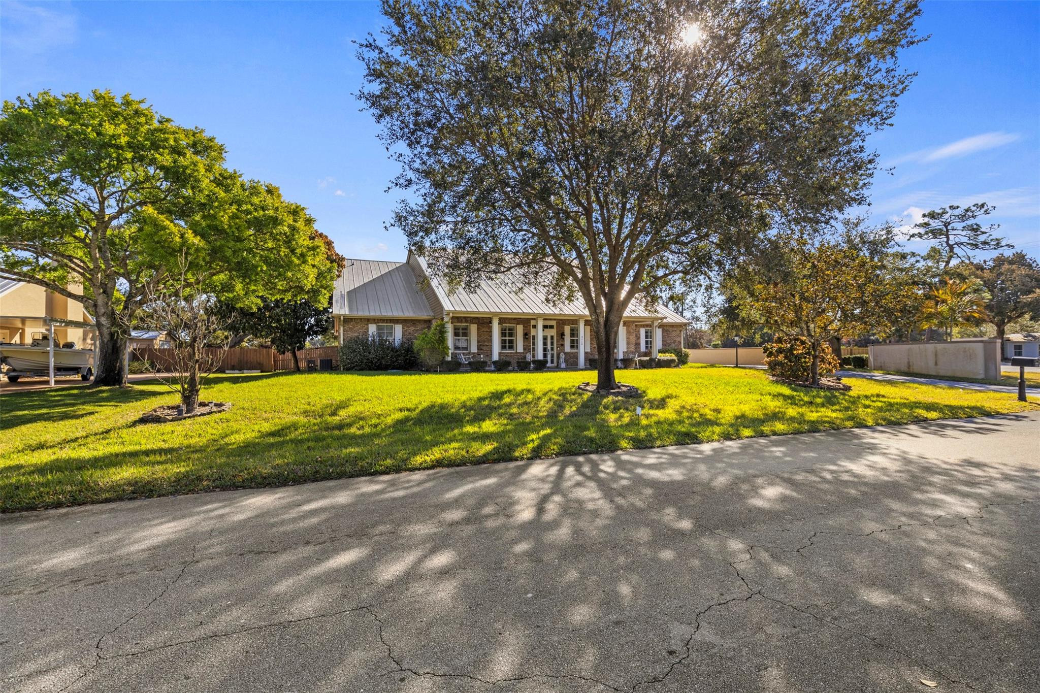 3110 Lost Tree Boulevard Property Photo 3