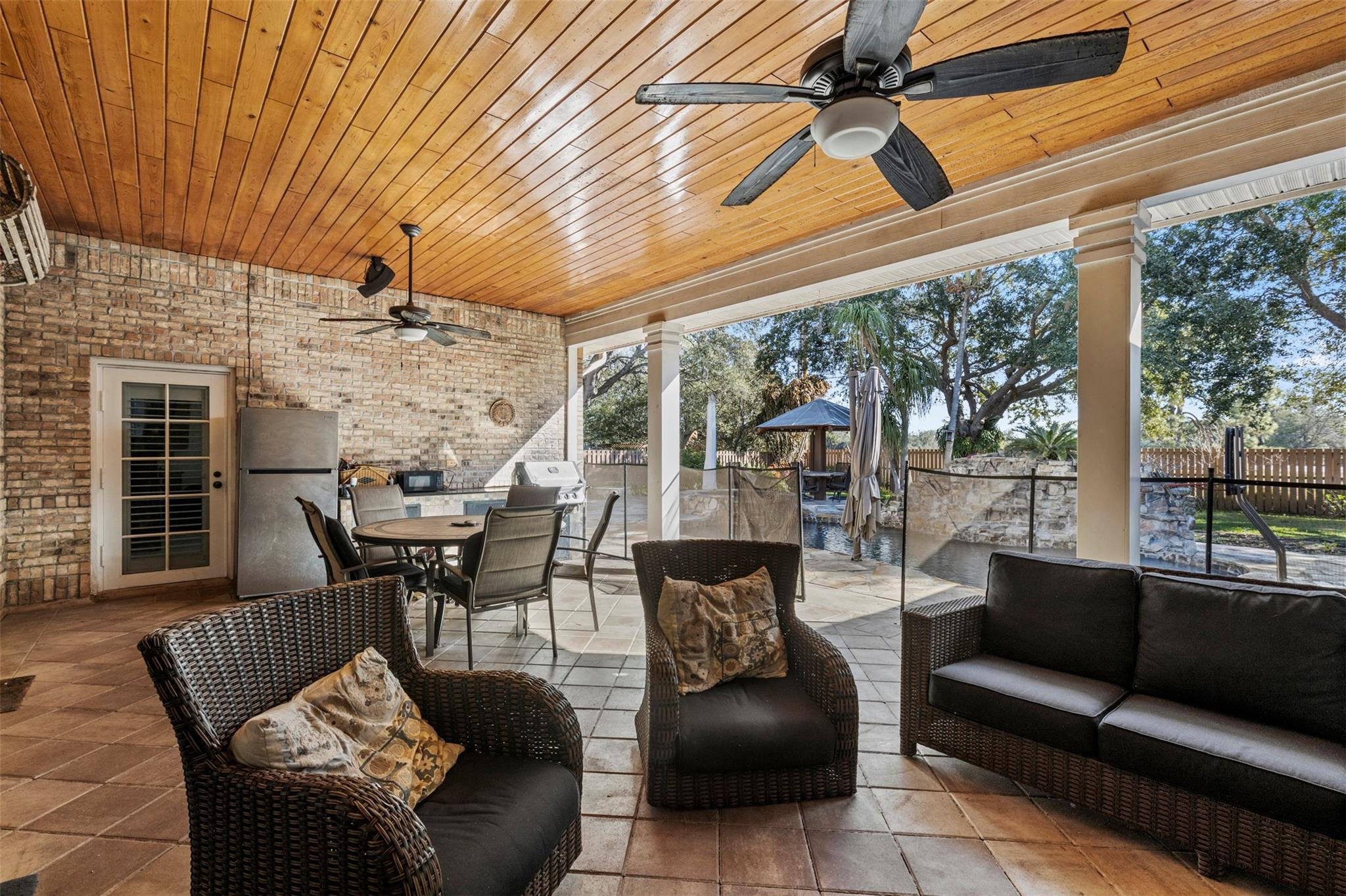 3110 Lost Tree Boulevard Property Photo 8