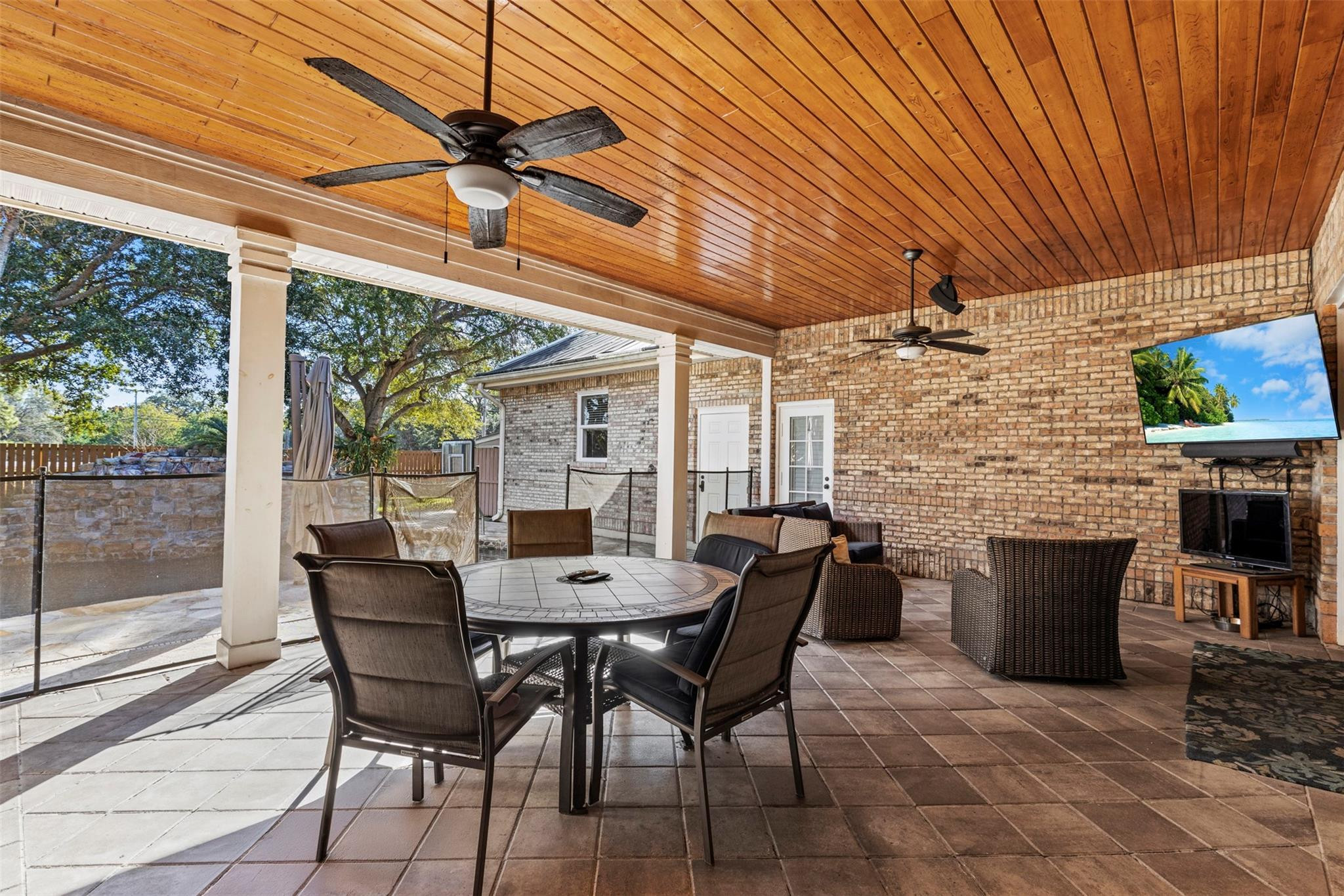 3110 Lost Tree Boulevard Property Photo 9