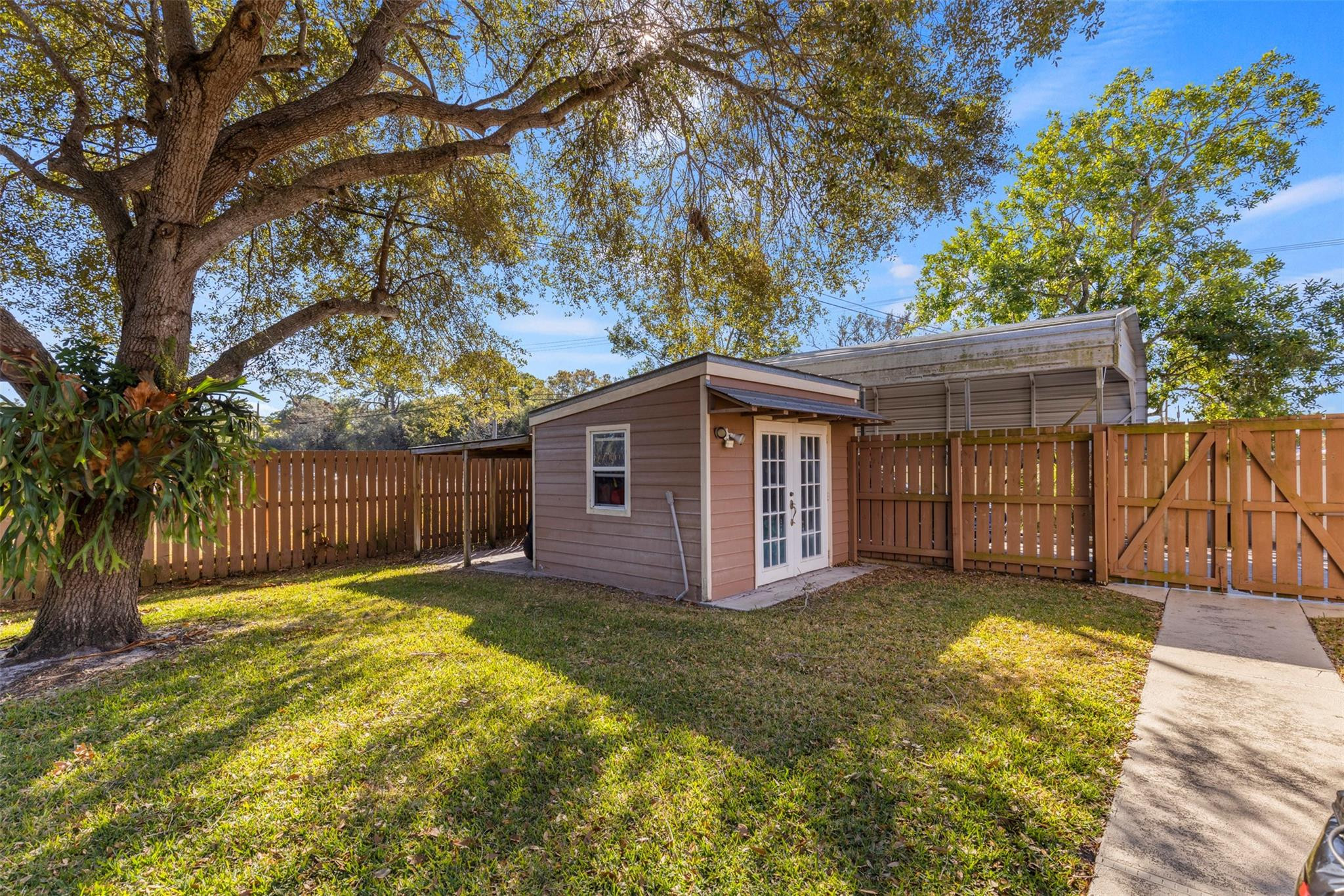 3110 Lost Tree Boulevard Property Photo 16