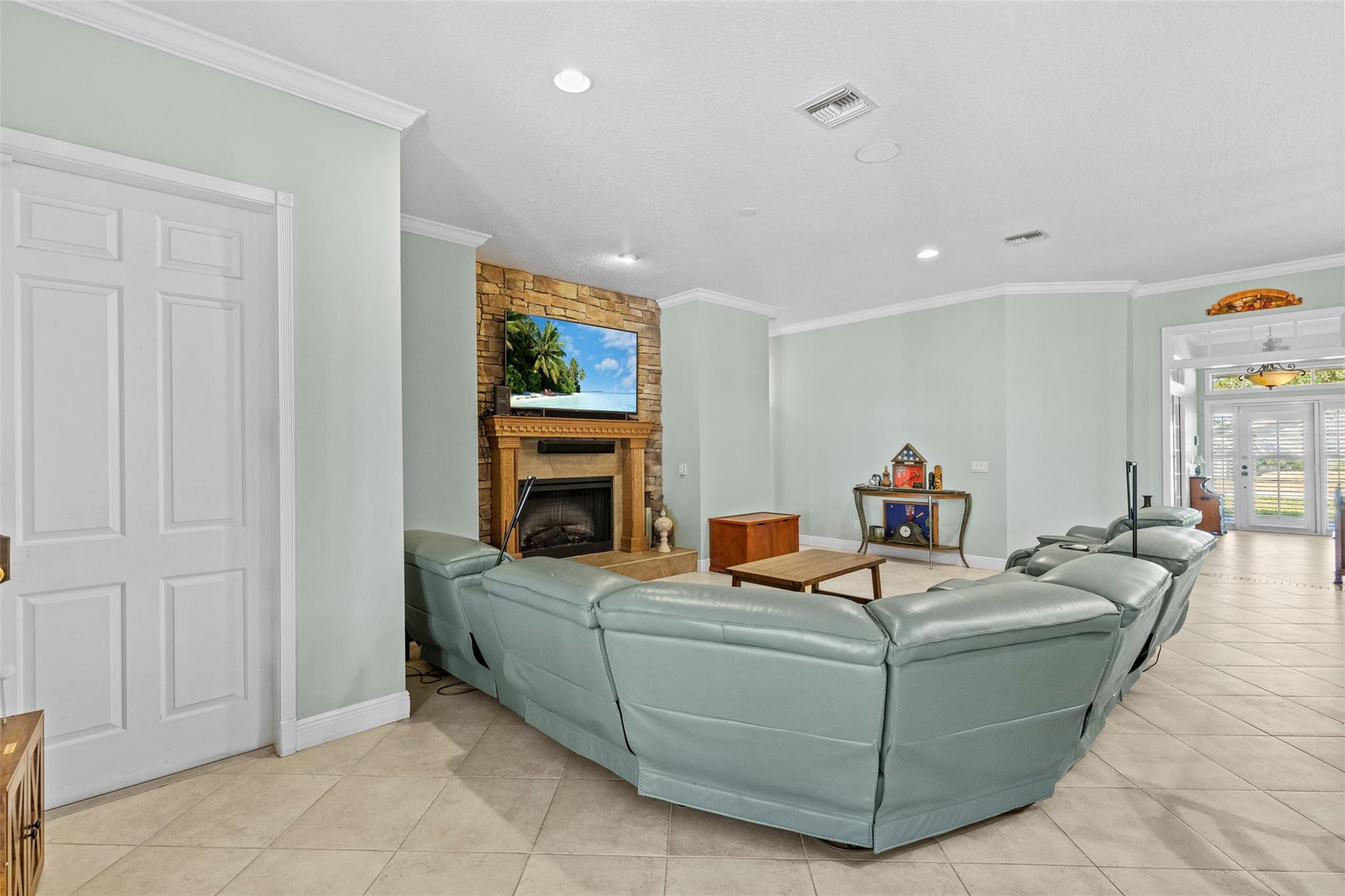 3110 Lost Tree Boulevard Property Photo 29