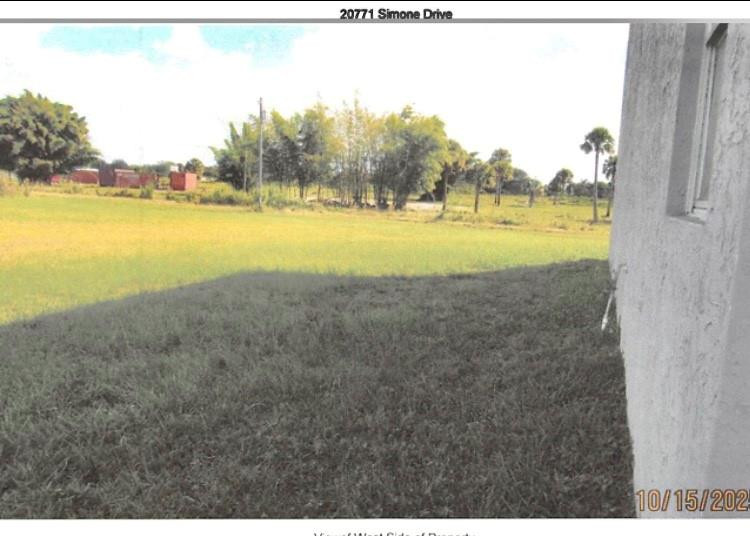 20771 Simone Drive Property Photo 3