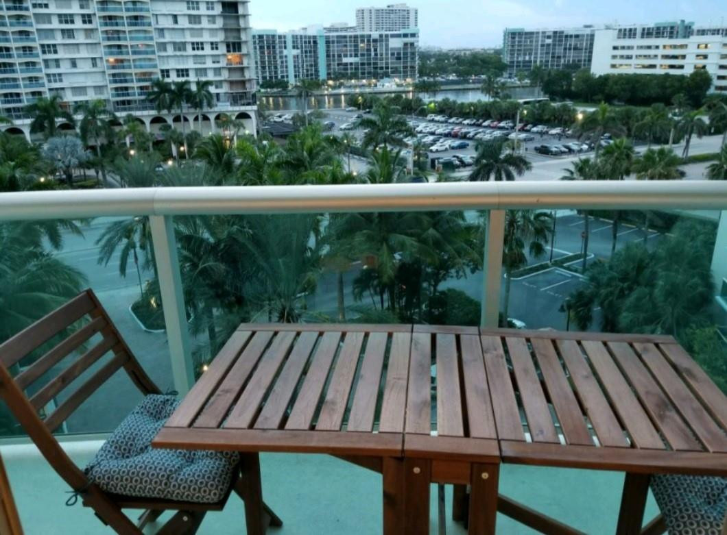 3801 S Ocean Drive 7q Property Photo 6