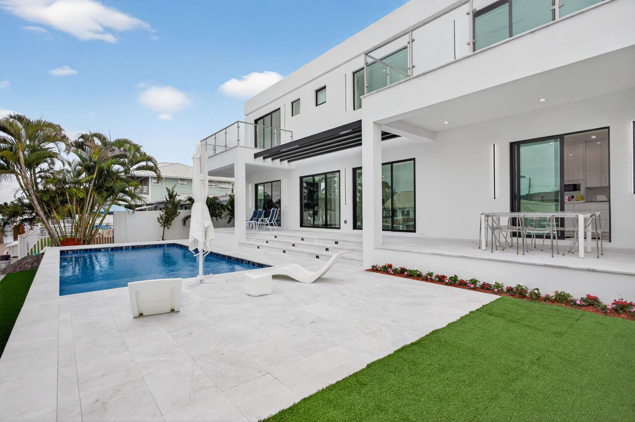 1205 Avocado Isle Property Photo 8