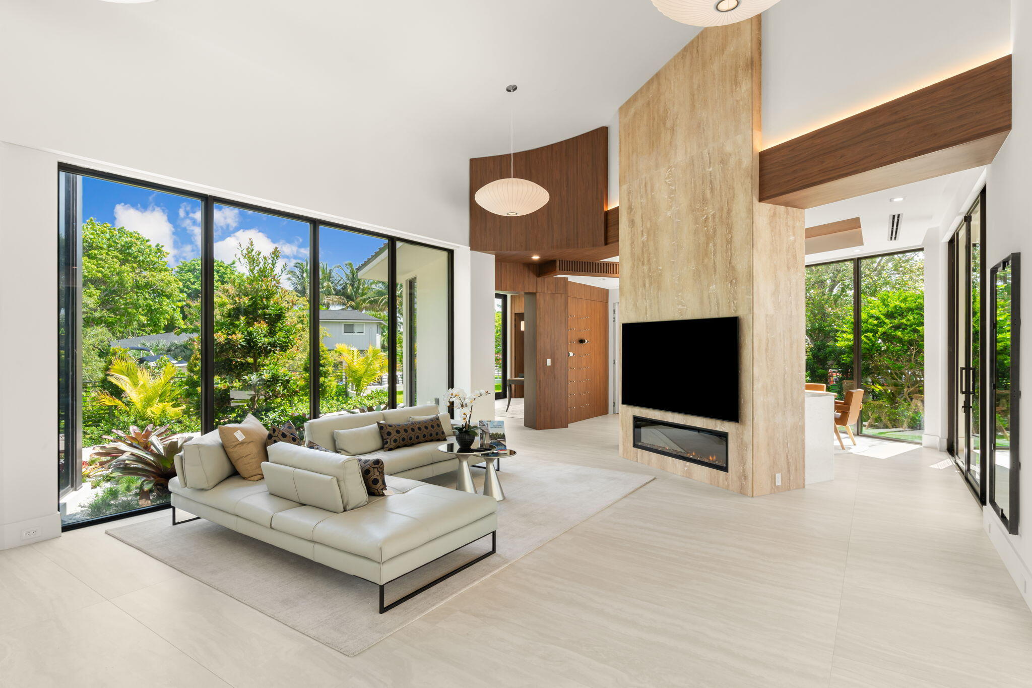 2035 Intracoastal Drive Property Photo 13