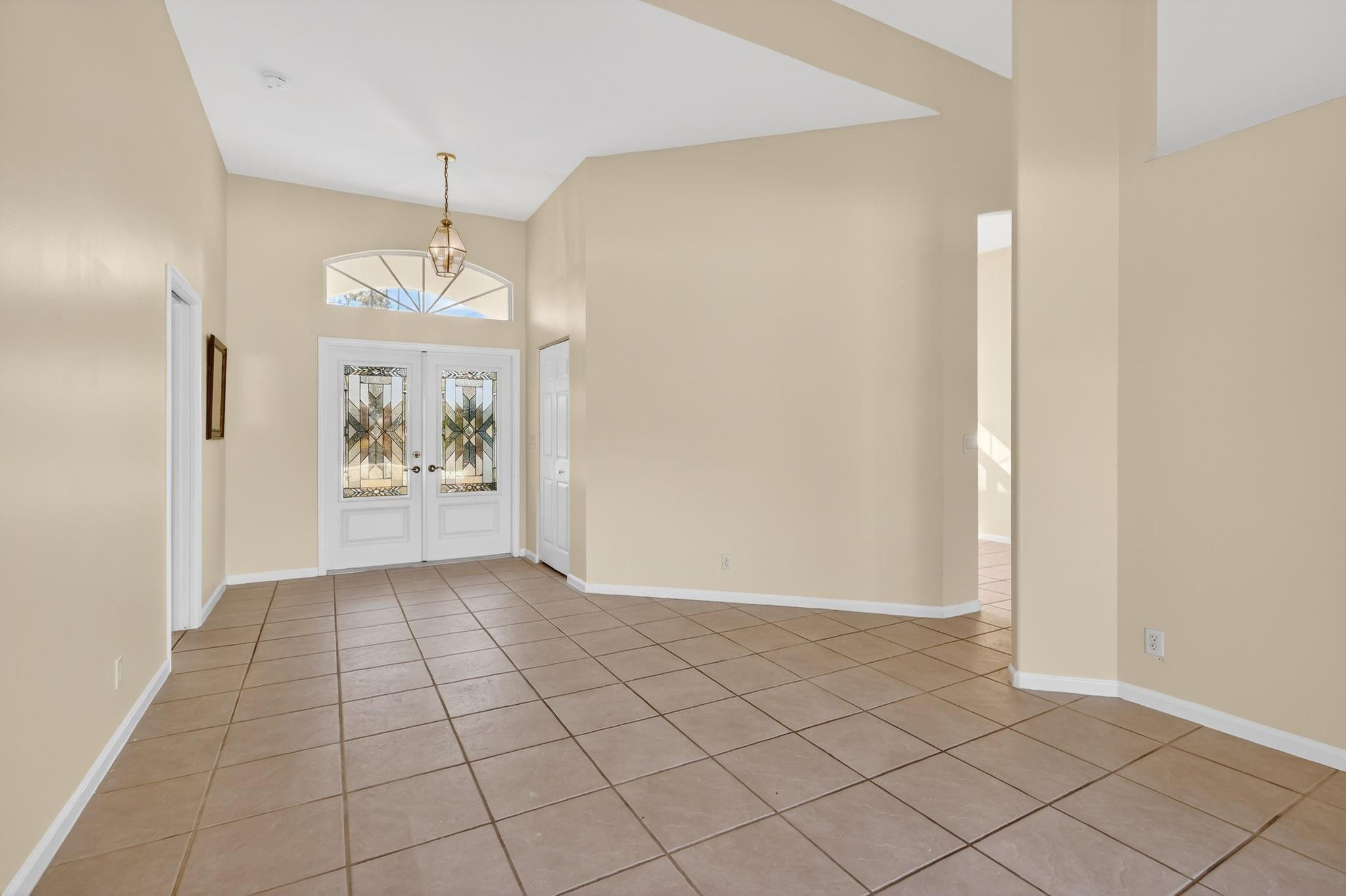 15811 88th Place Property Photo 10