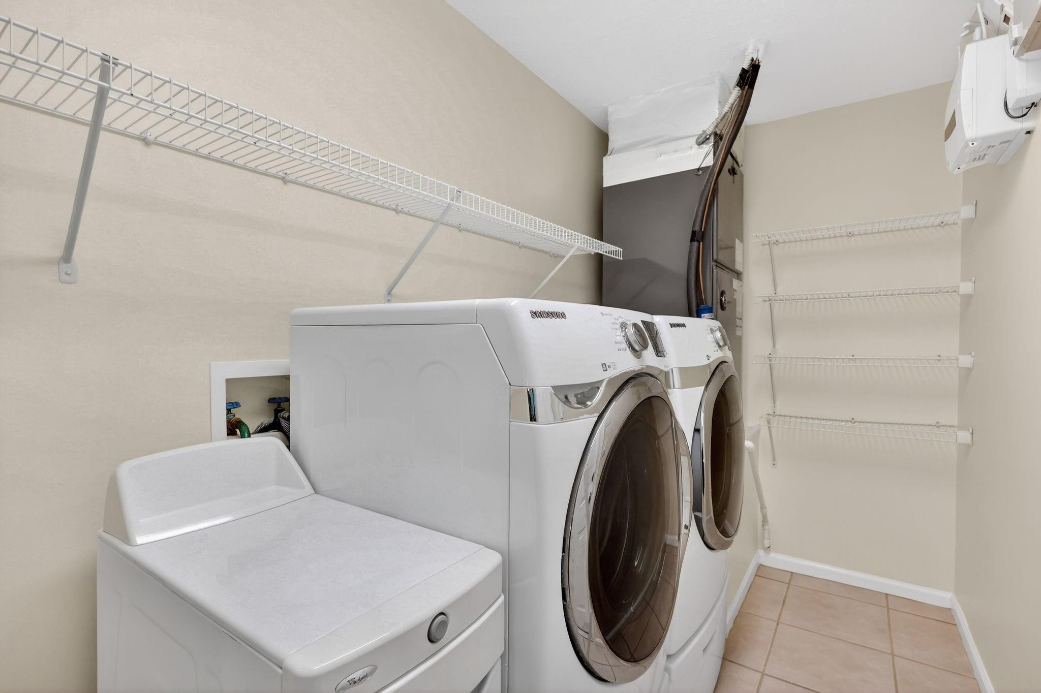 15811 88th Place Property Photo 39