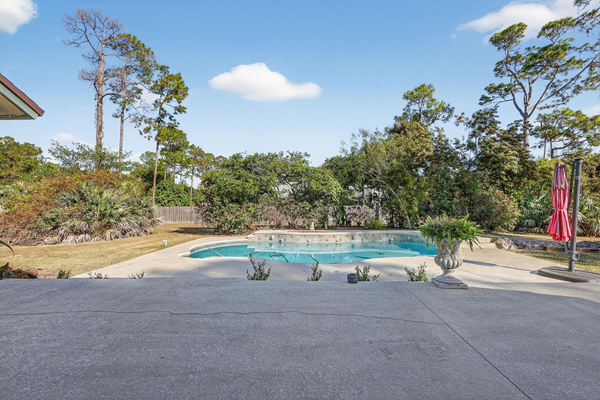 15811 88th Place Property Photo 43