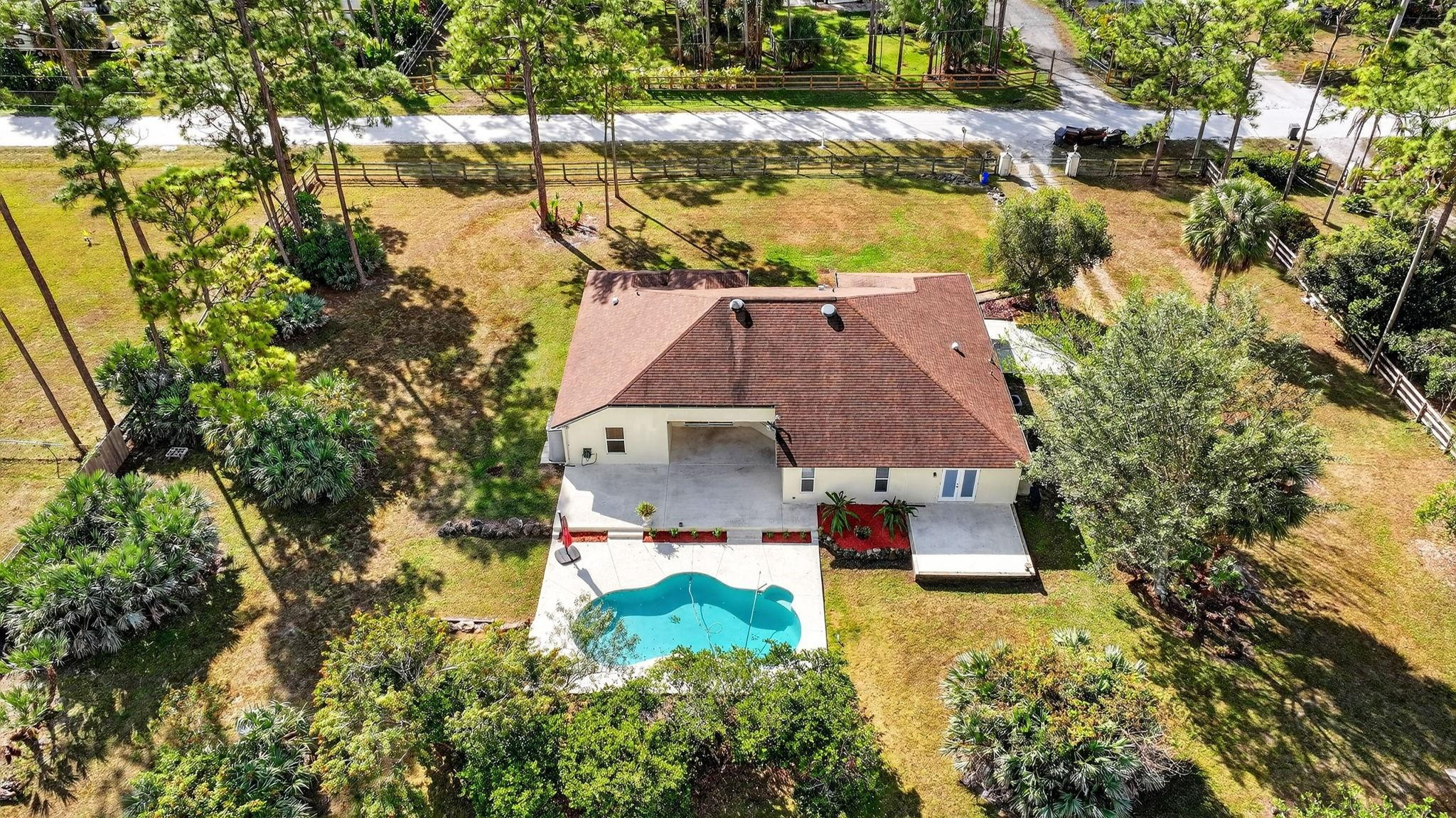 15811 88th Place Property Photo 63