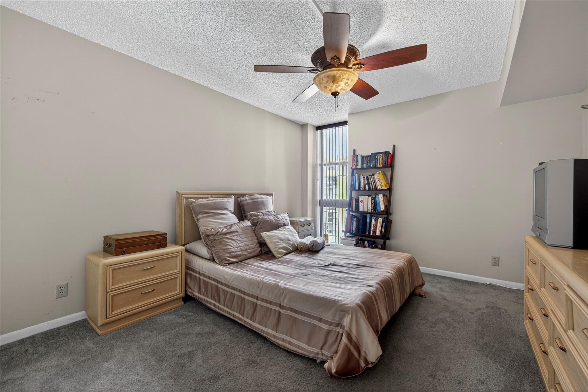 1010 S Ocean Boulevard 1711 Property Photo 26