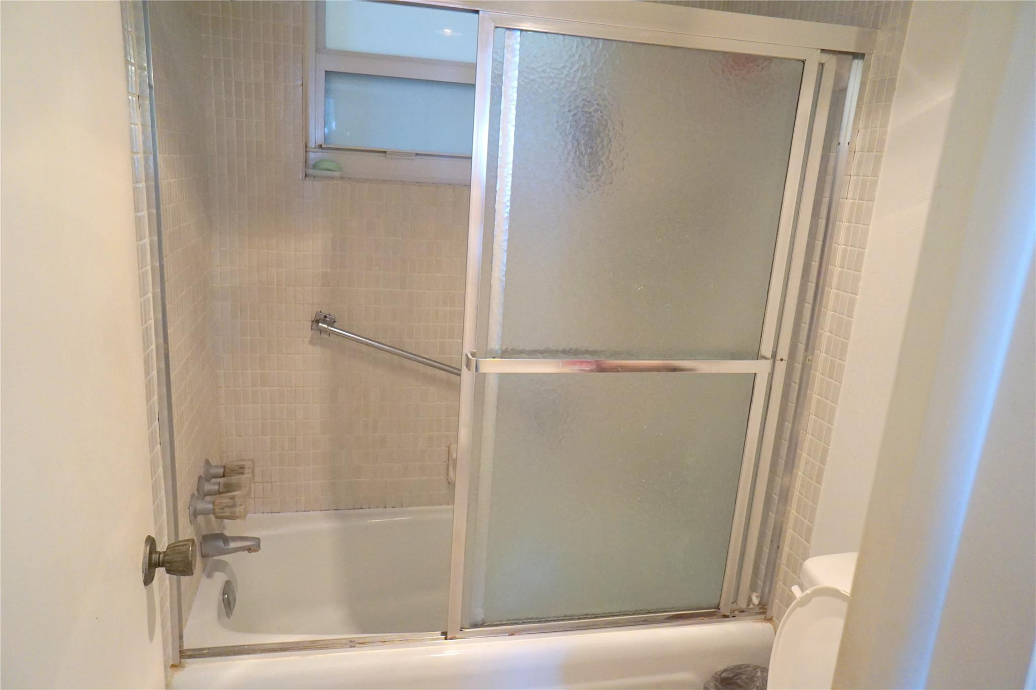 303 N Riverside Drive Ph-4 Property Photo 21