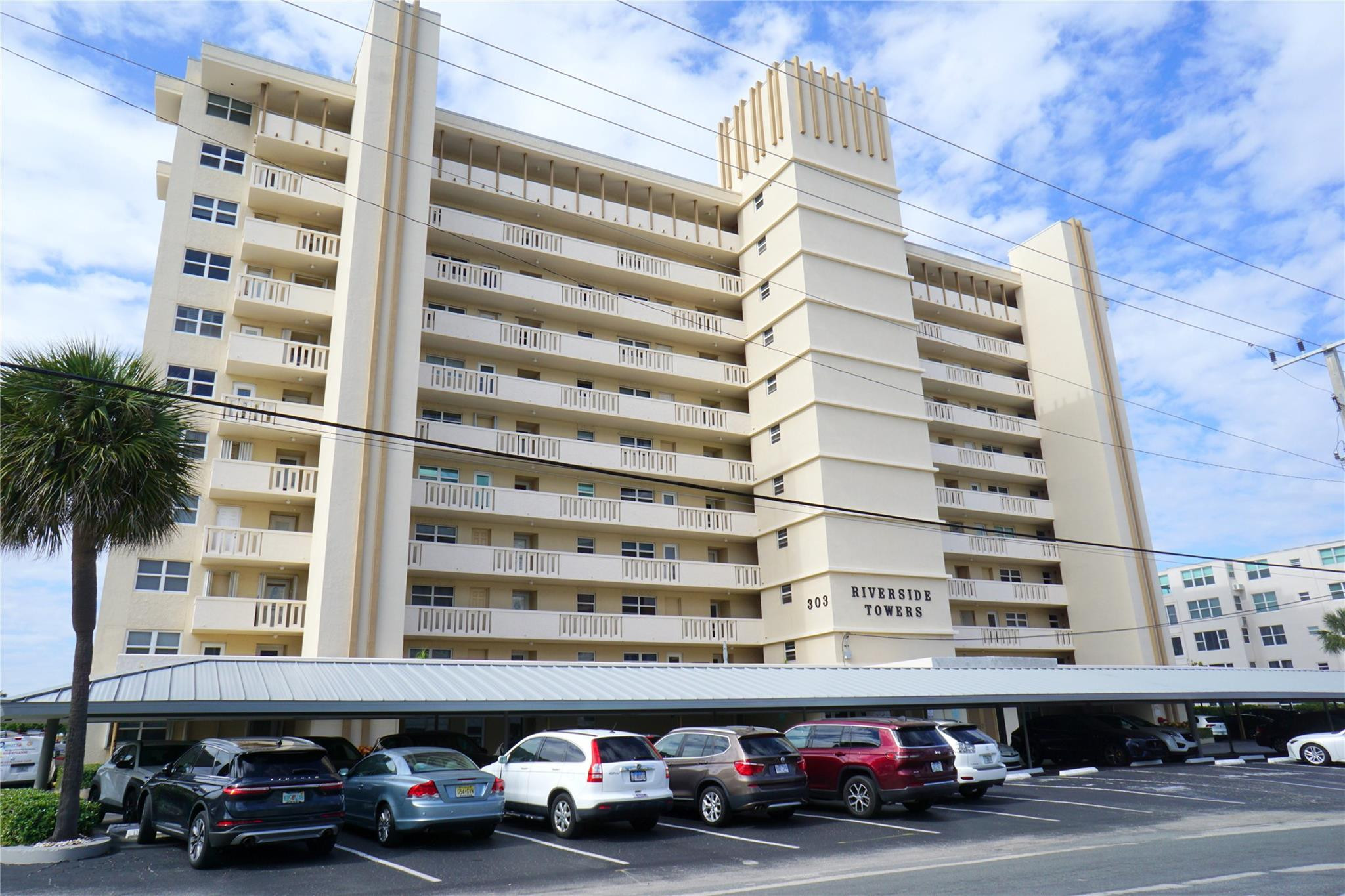 303 N Riverside Drive Ph-4 Property Photo 37