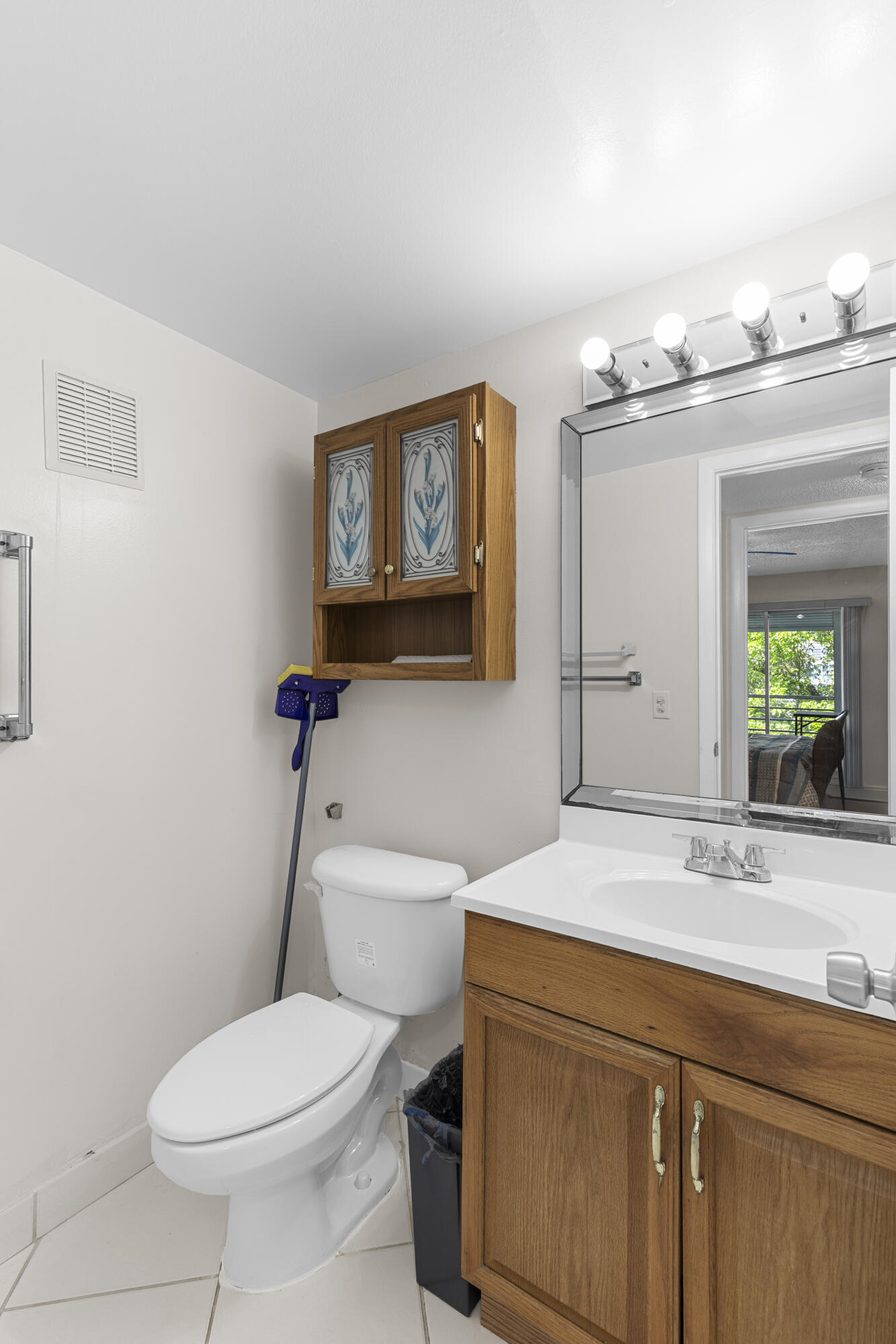 3028 Harwood D Property Photo 23