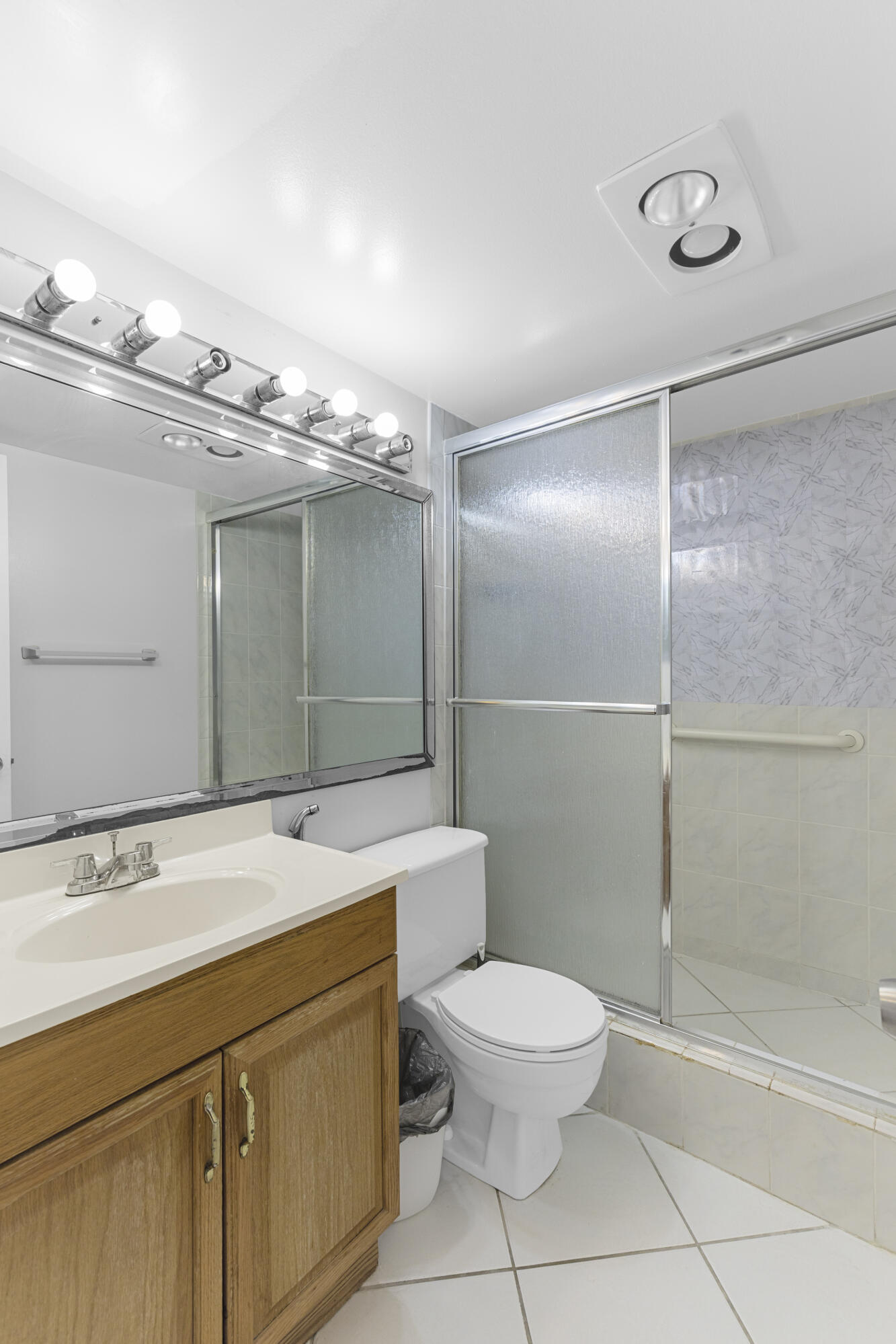 3028 Harwood D Property Photo 24