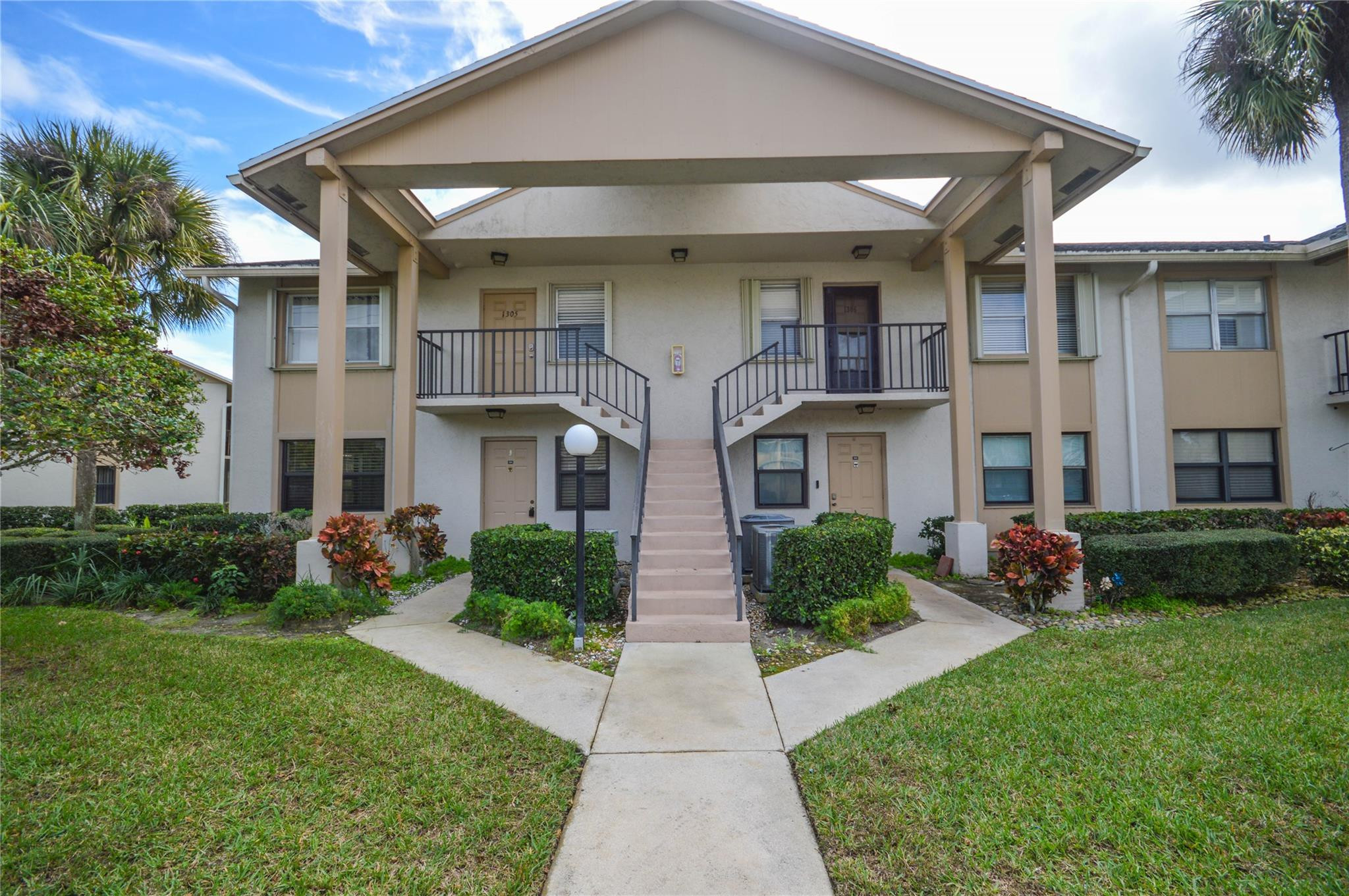 3151 Se Aster Lane 1301 Property Photo 1