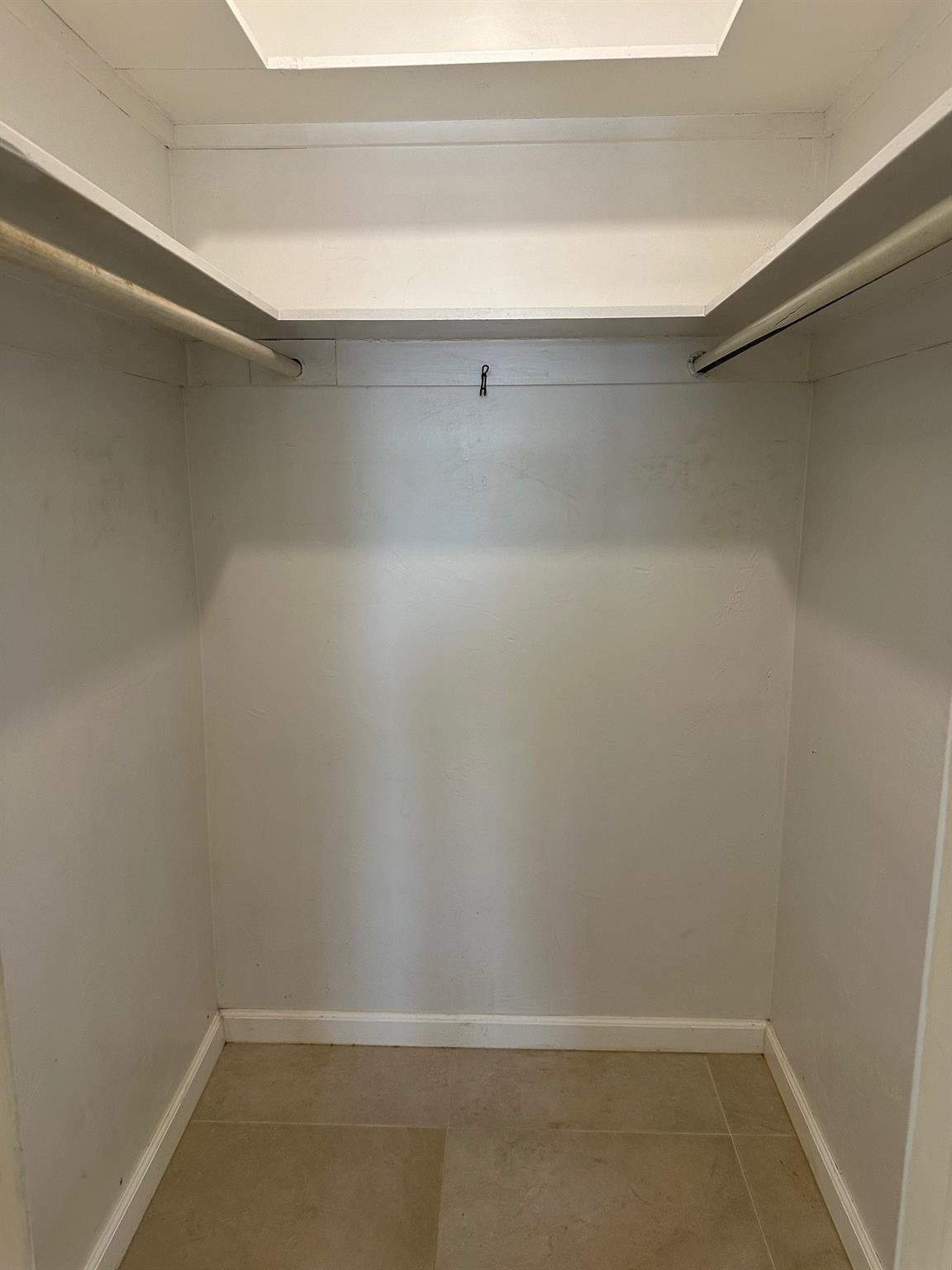 350 S Cypress Road 522 Property Photo 10