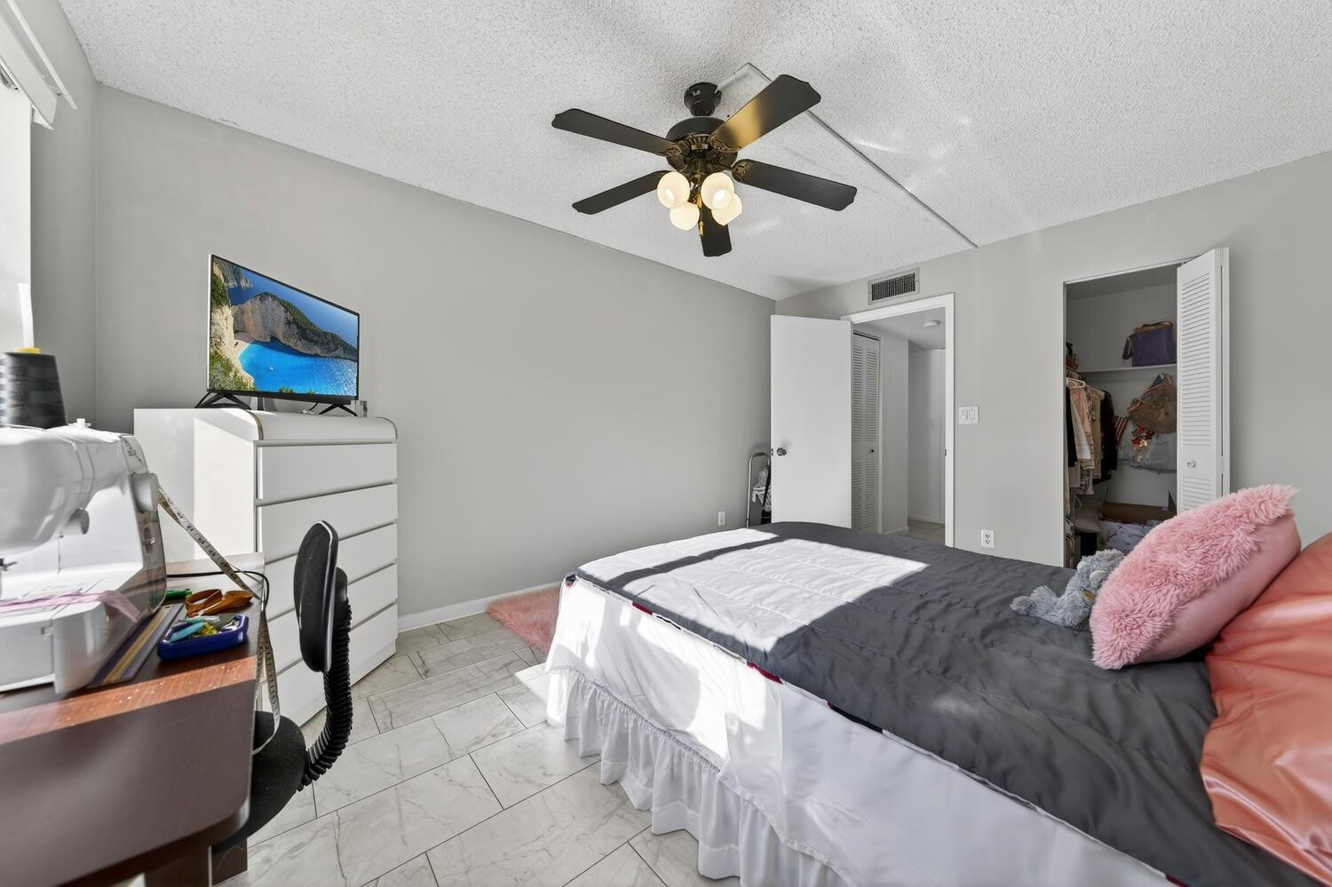 9281 Sunrise Lakes Boulevard 107 Property Photo 12