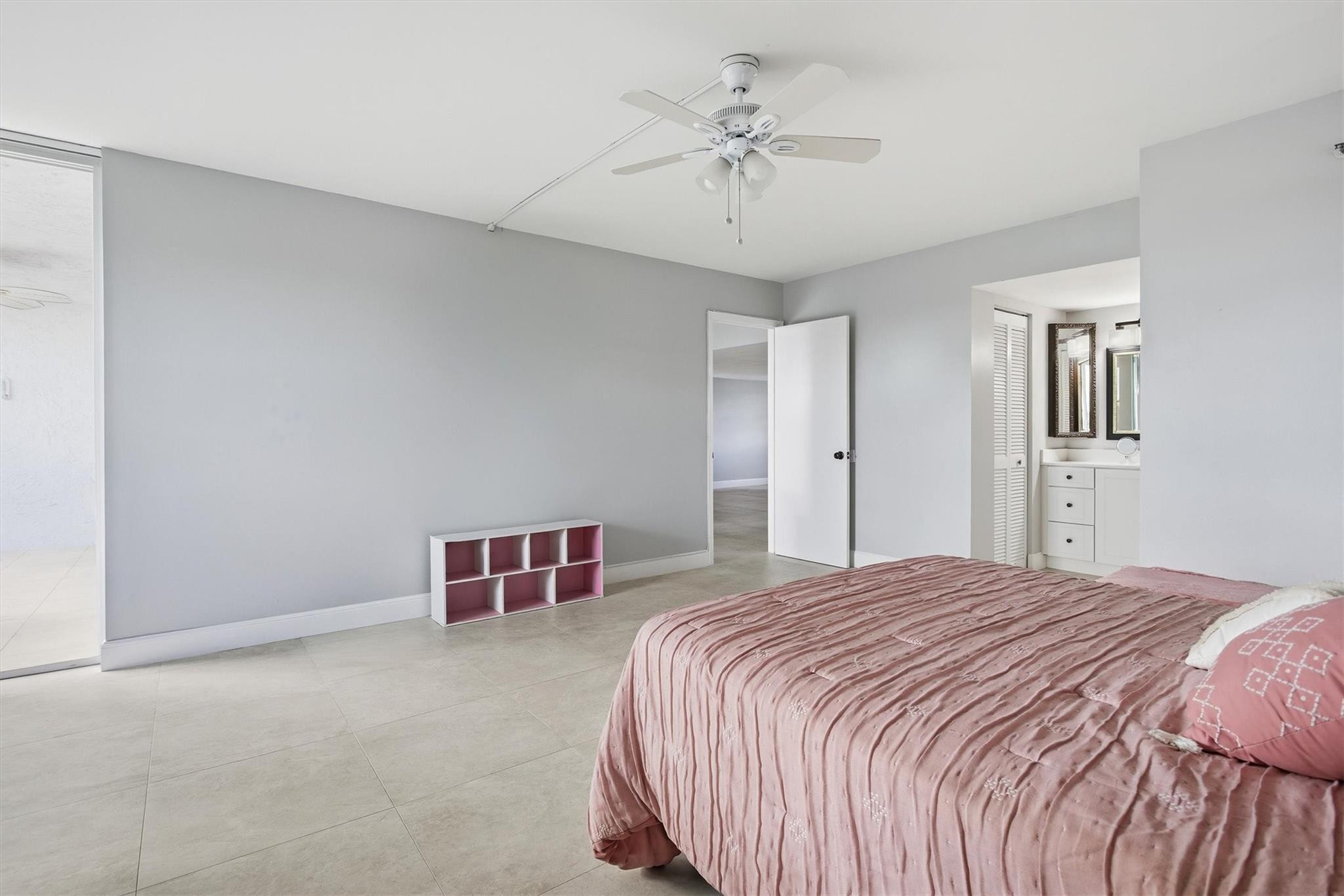 3910 Inverrary Boulevard 708-b Property Photo 20