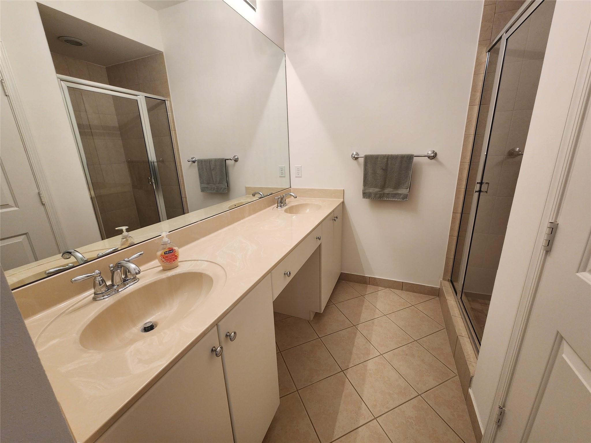 12698 Nw 32nd Place Property Photo 15