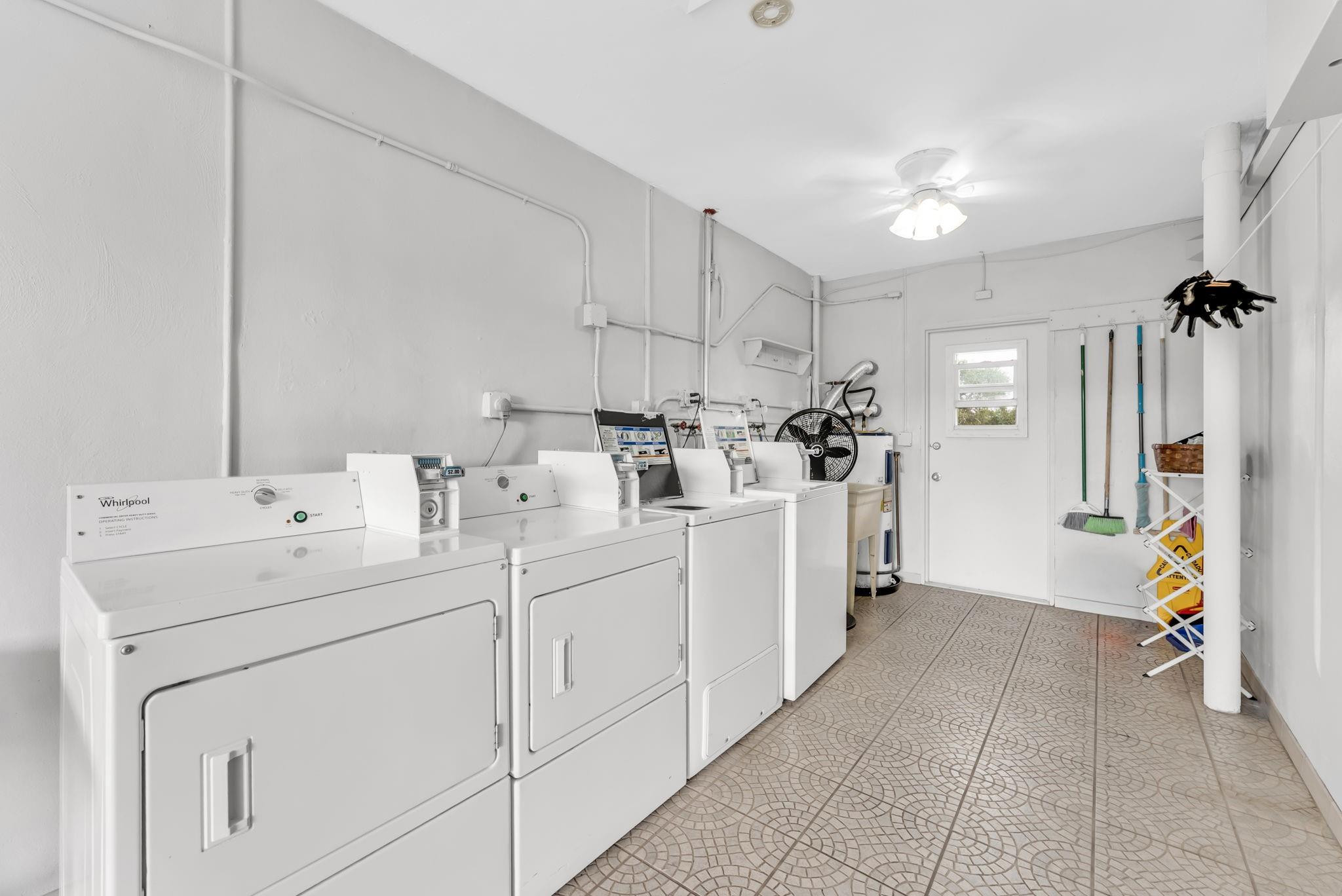 7401 Pines Boulevard 201 Property Photo 20