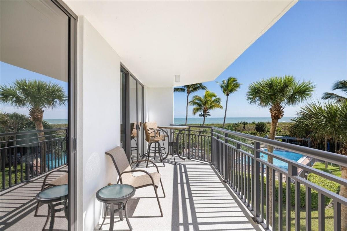 2800 N Highway A1a 307 Property Photo 1