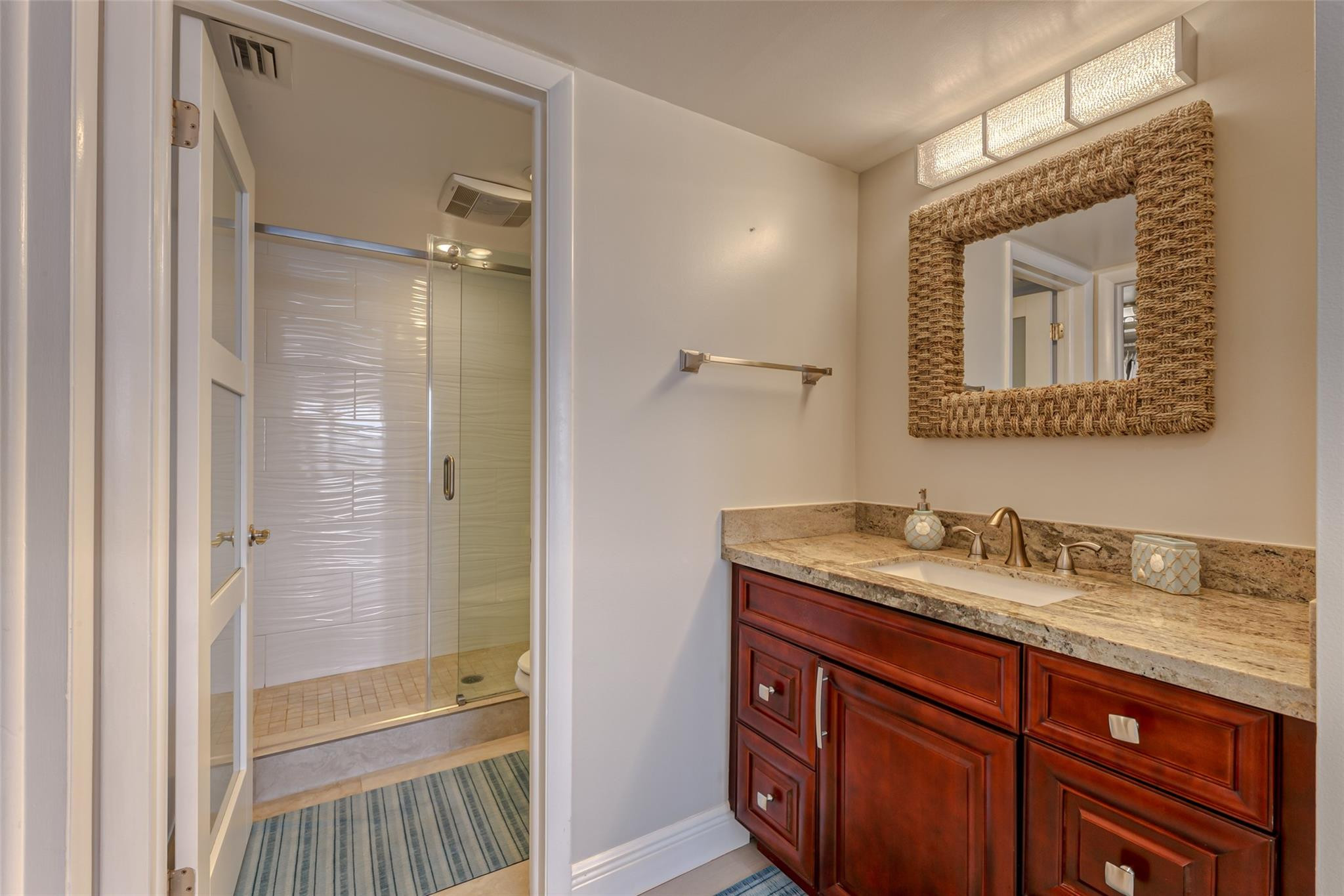 3900 Galt Ocean Drive 712 Property Photo 7