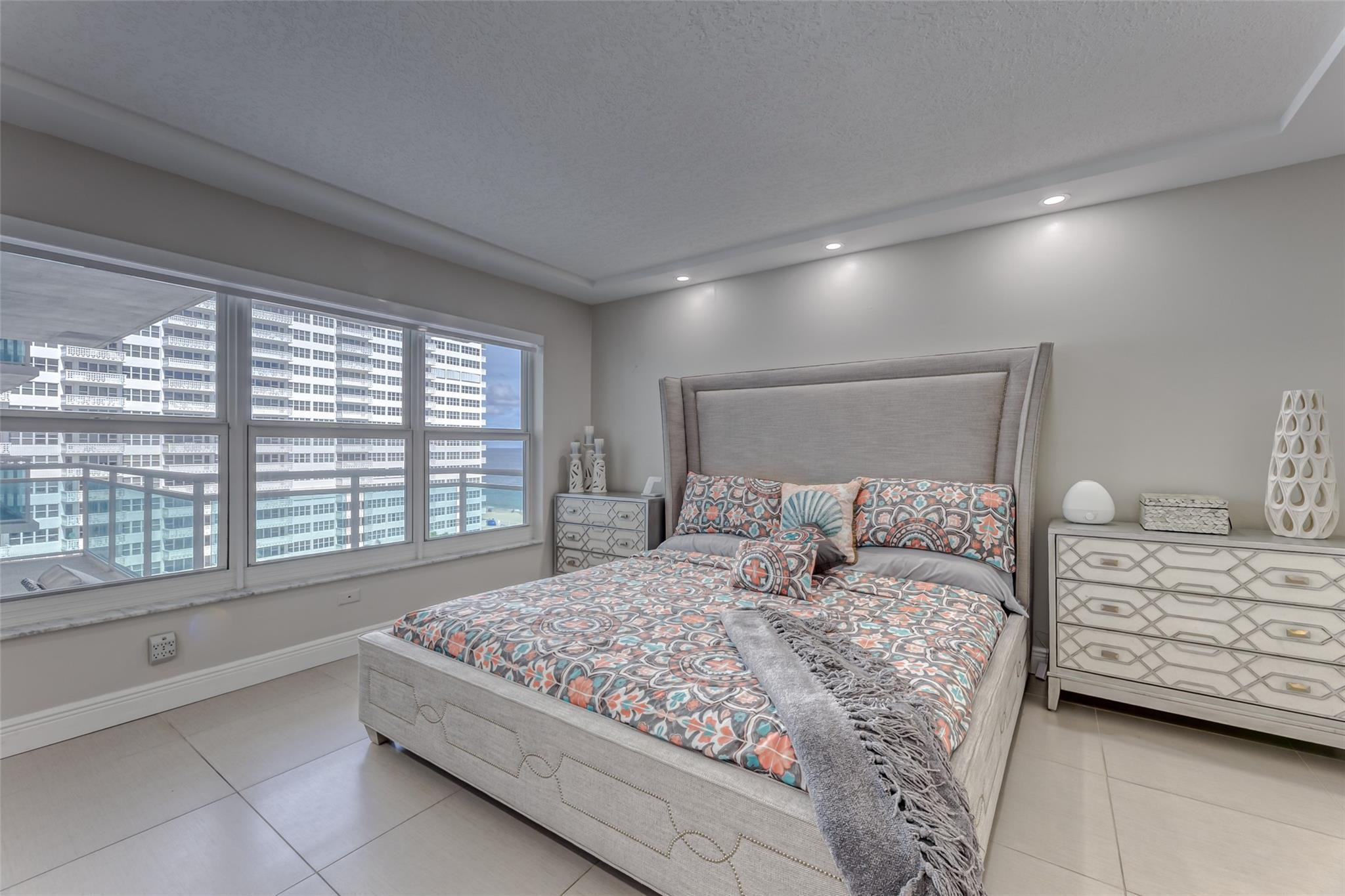 3900 Galt Ocean Drive 712 Property Photo 16