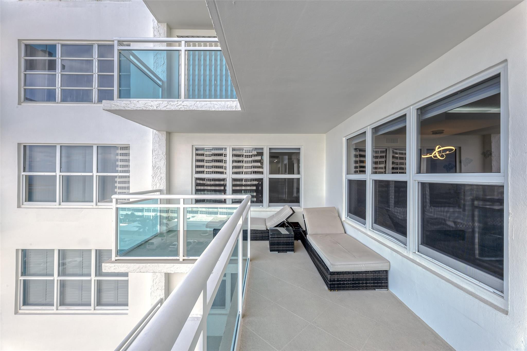 3900 Galt Ocean Drive 712 Property Photo 47