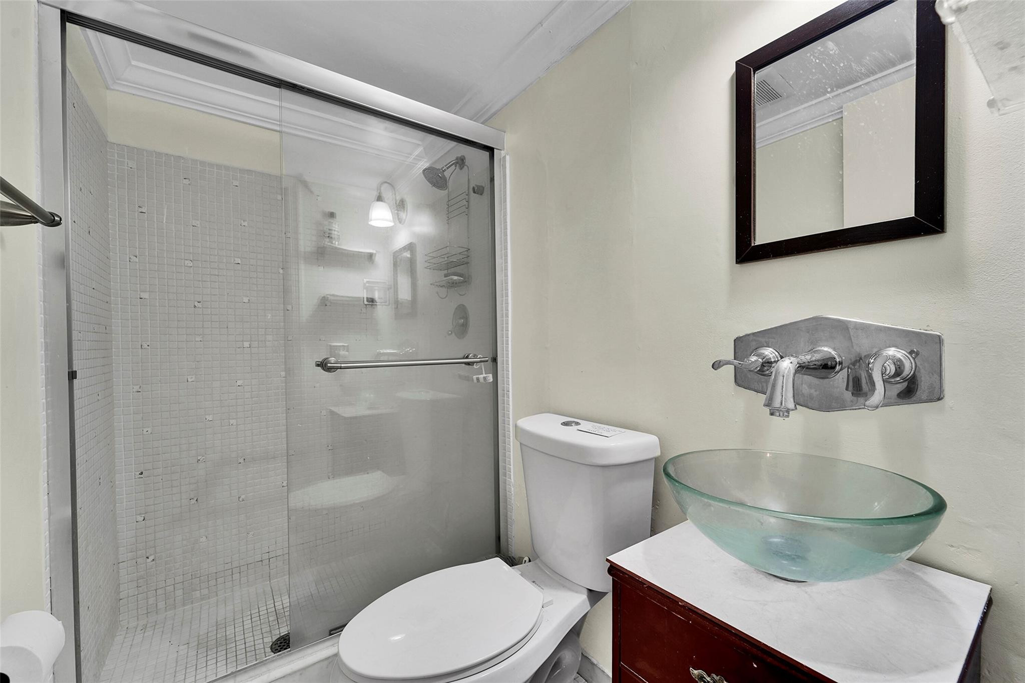 1439 S Ocean Boulevard 105 Property Photo 10