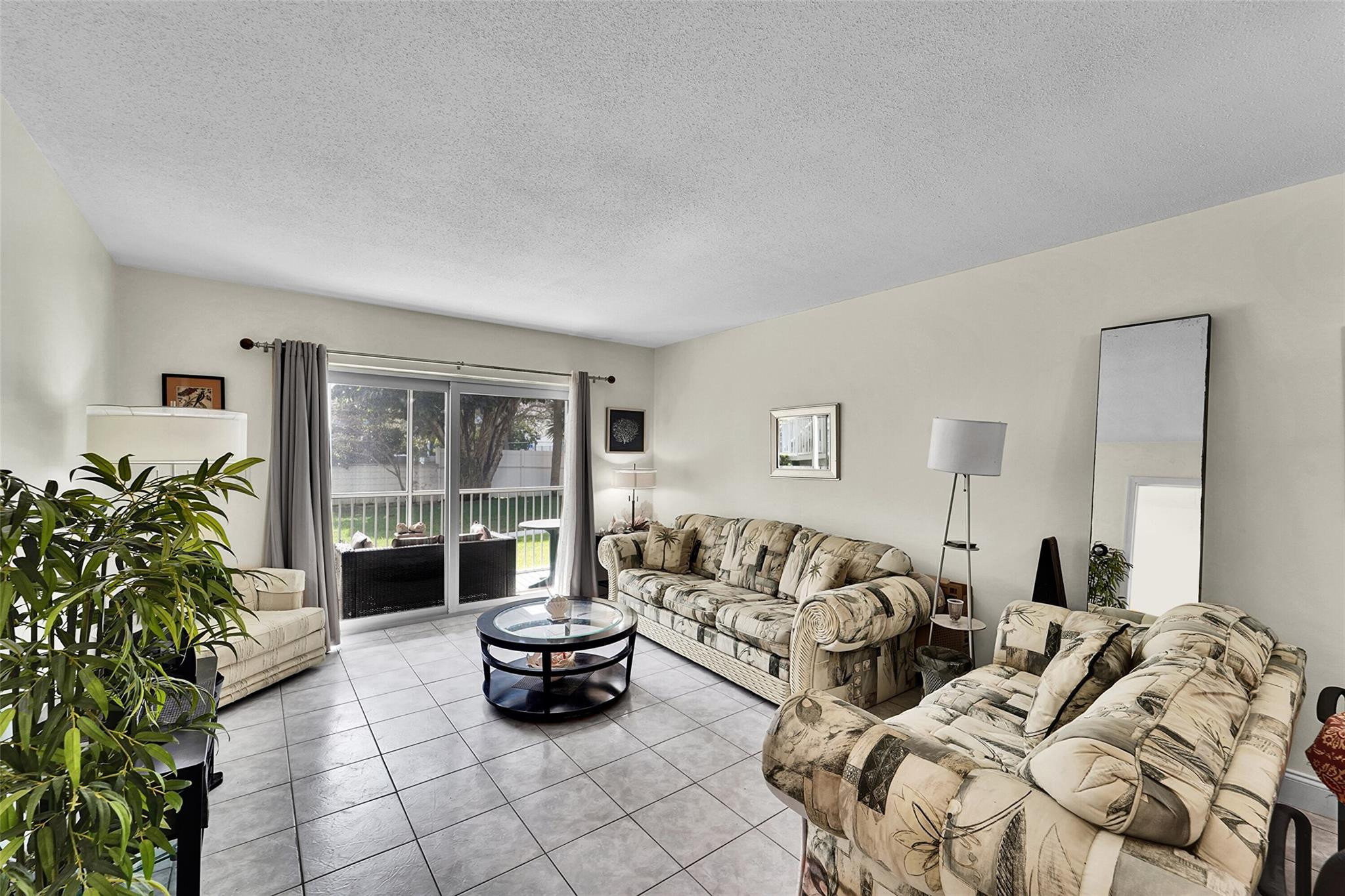 1439 S Ocean Boulevard 105 Property Photo 11