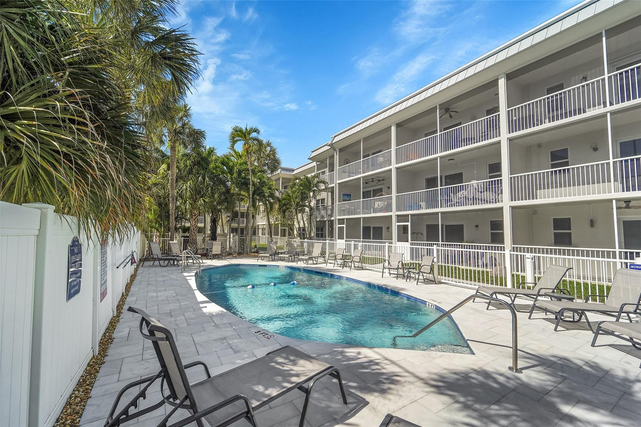 1439 S Ocean Boulevard 105 Property Photo 18