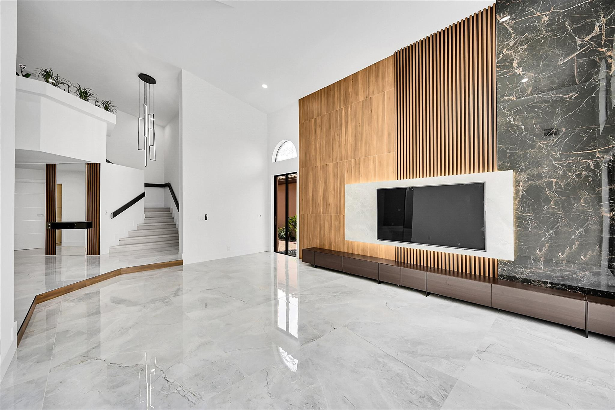 6488 Via Rosa Property Photo 9