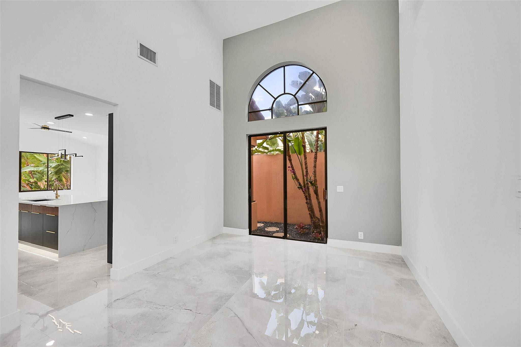 6488 Via Rosa Property Photo 10