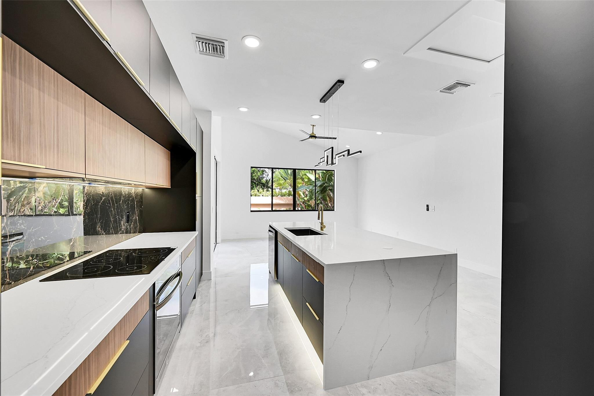 6488 Via Rosa Property Photo 12