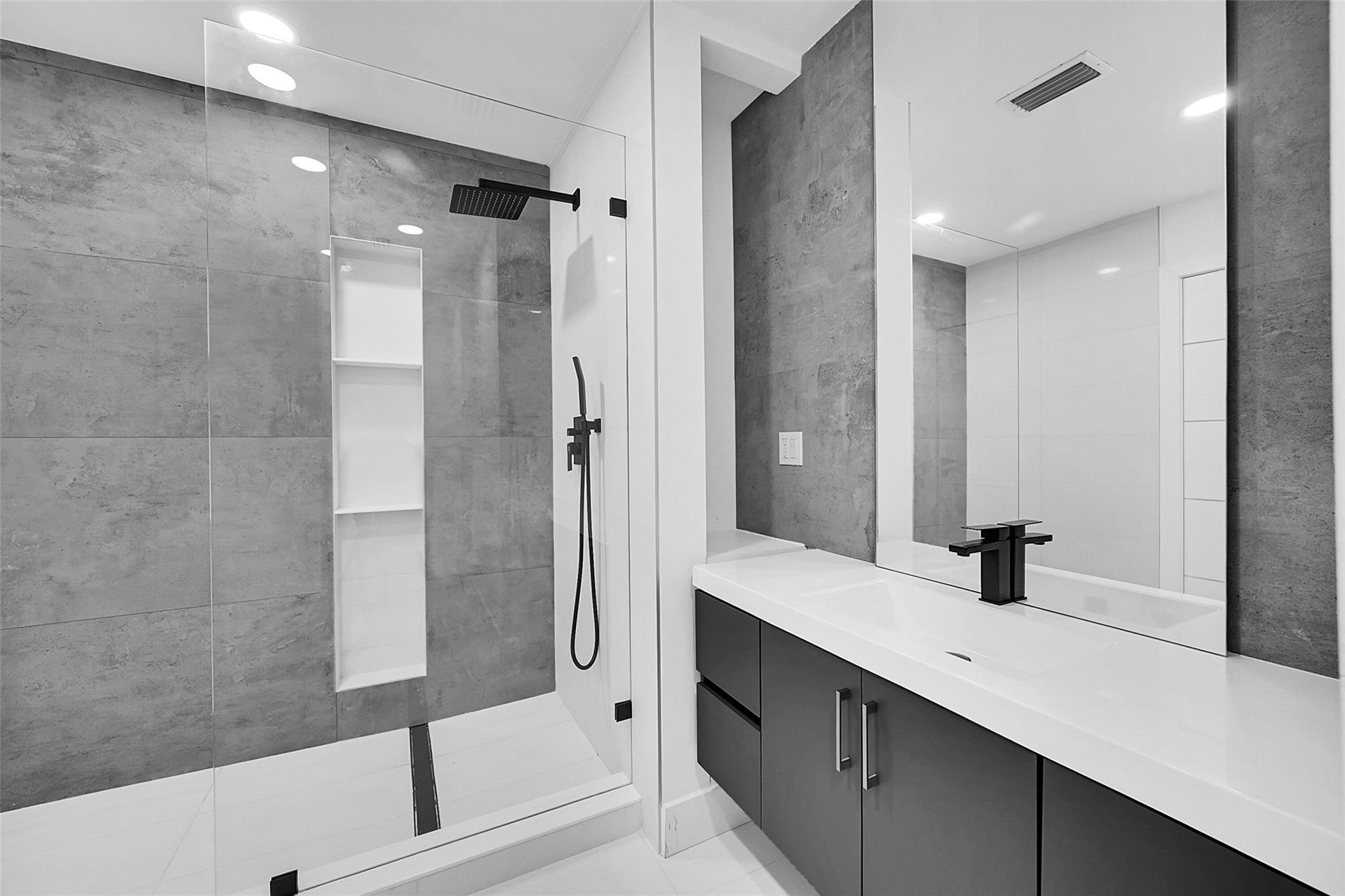 6488 Via Rosa Property Photo 25