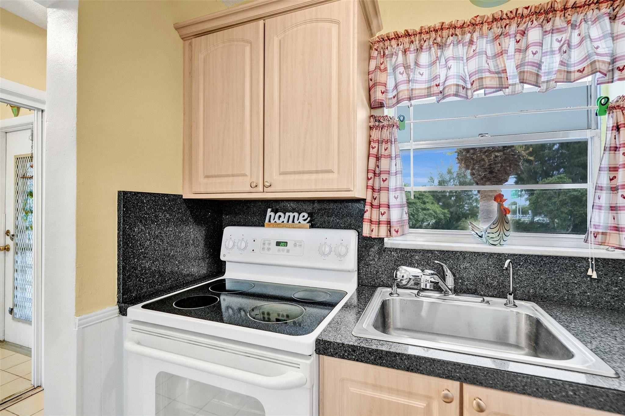 2475 W Golf Boulevard 244 Property Photo 6