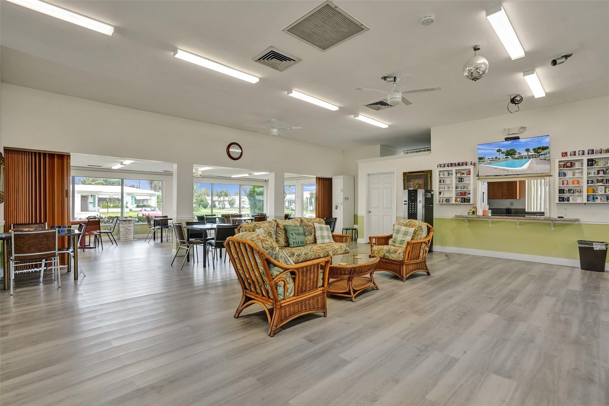 2475 W Golf Boulevard 244 Property Photo 27
