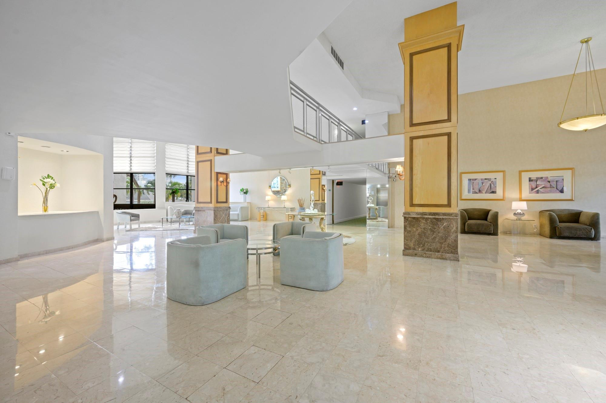 600 Parkview Drive 1111 (ph11) Property Photo 26
