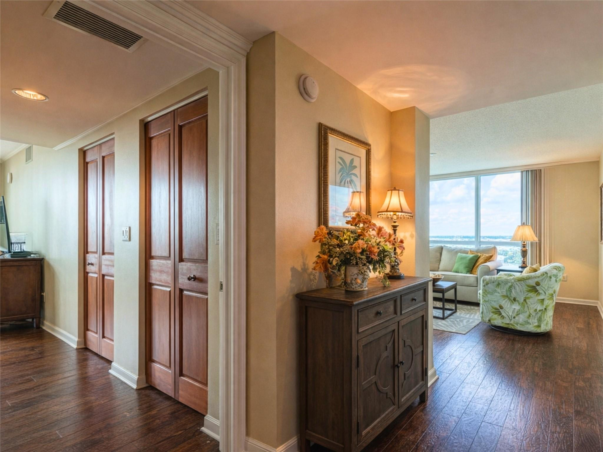 610 W Las Olas Boulevard 1213n Property Photo 9