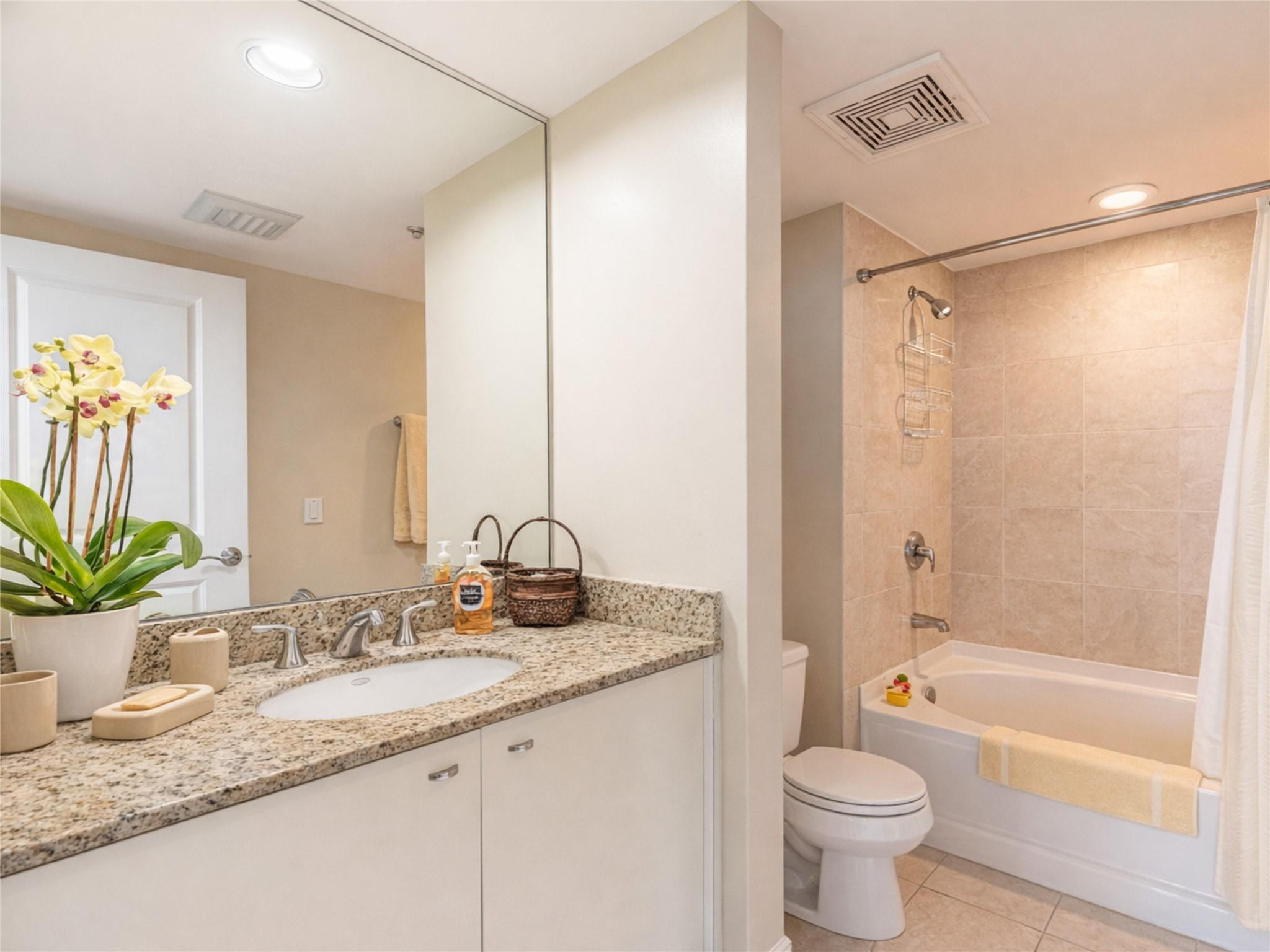 610 W Las Olas Boulevard 1213n Property Photo 15