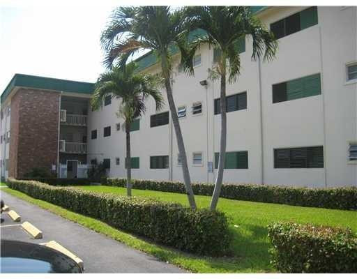 1420 Atlantic Shores Boulevard 234 Property Photo 1
